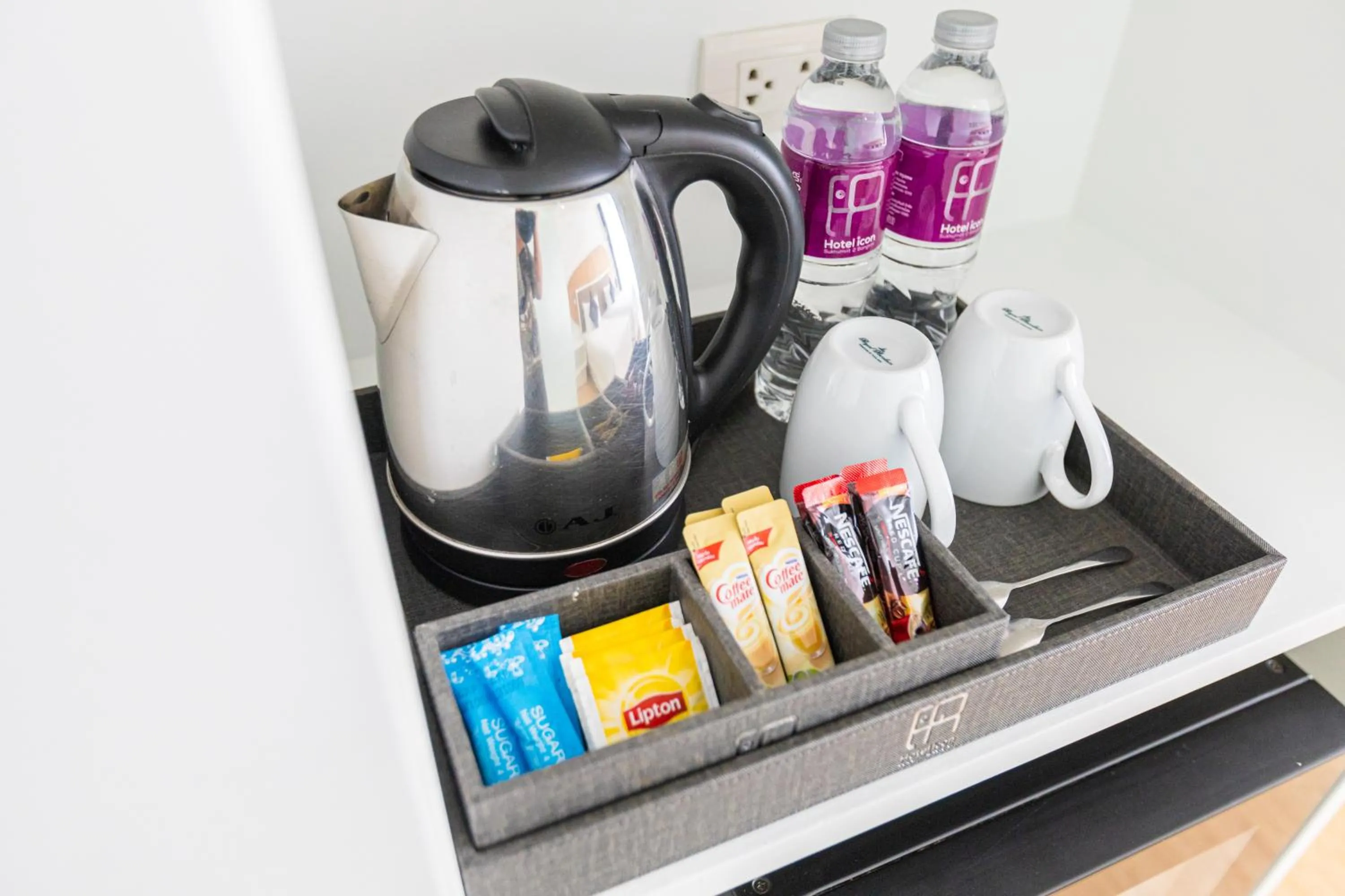 Coffee/tea facilities in Hotel Icon Bangkok Sukhumvit 2