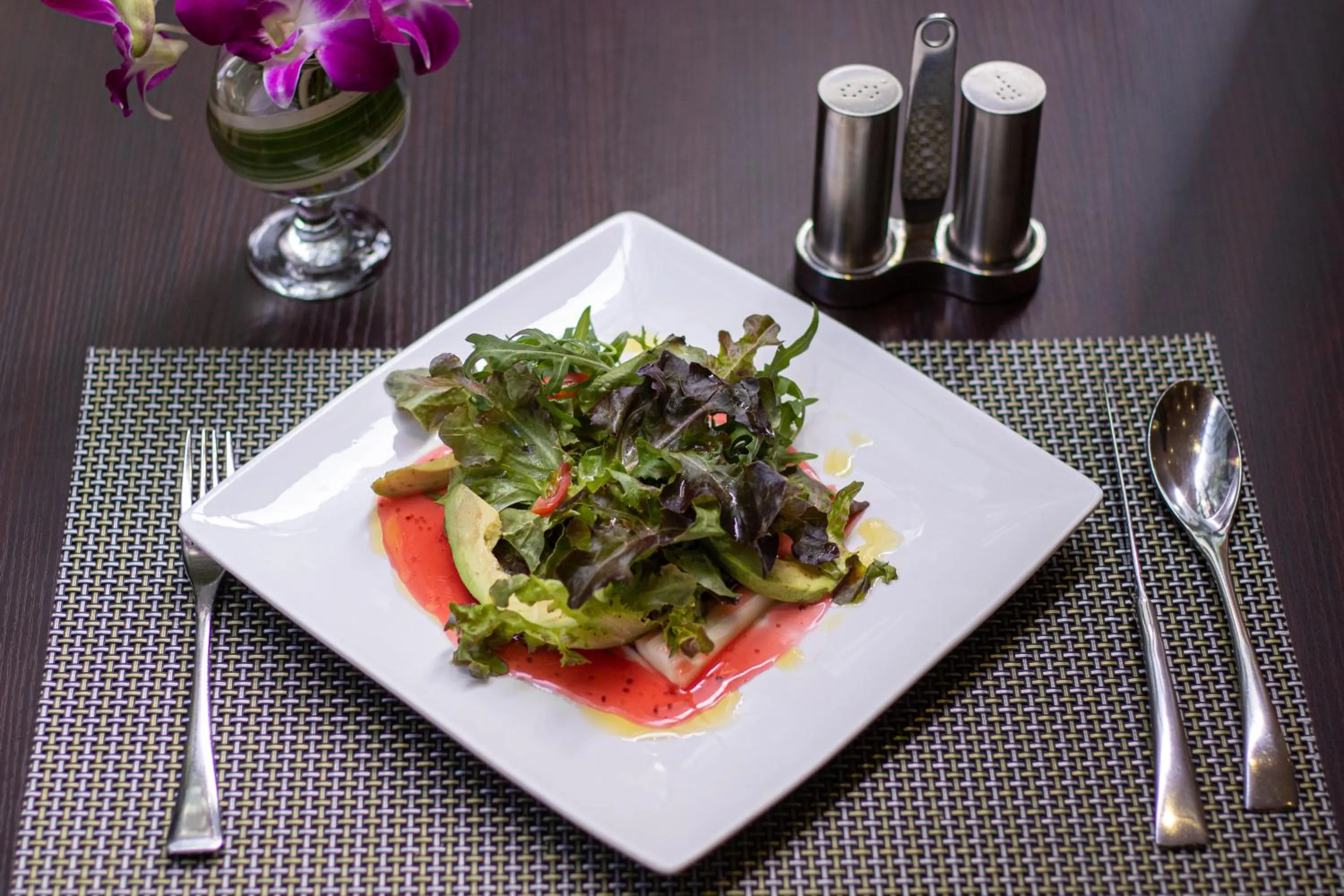 Food and drinks in Hotel Icon Bangkok Sukhumvit 2