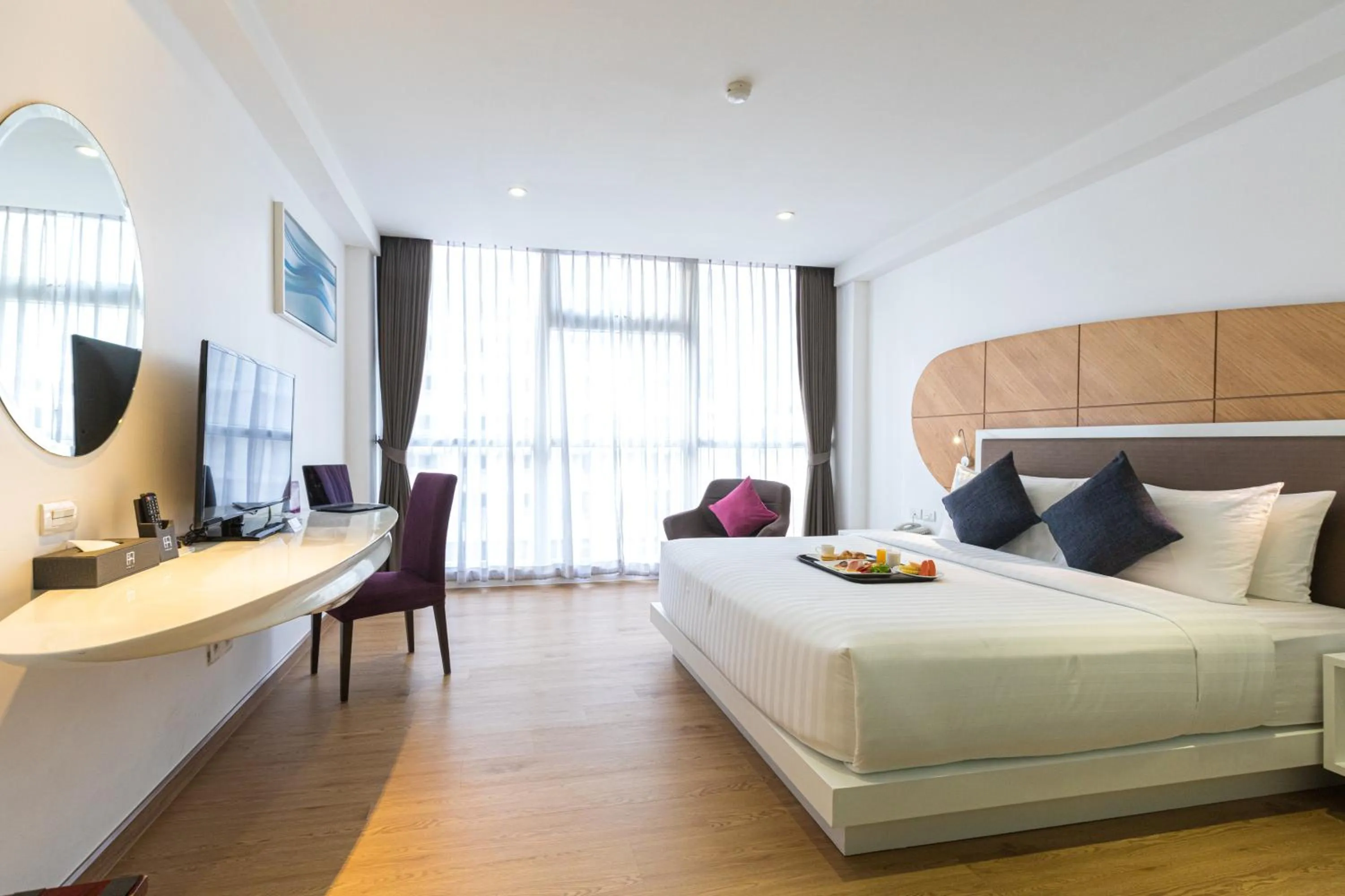 Bed in Hotel Icon Bangkok Sukhumvit 2