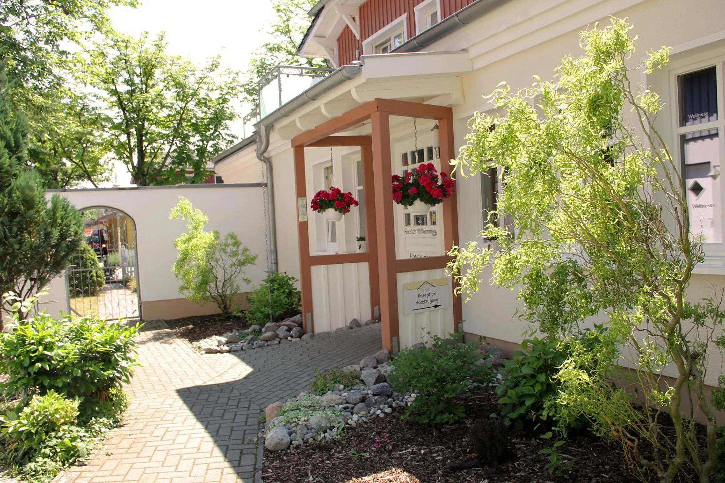 Hotel & Café Strandeck