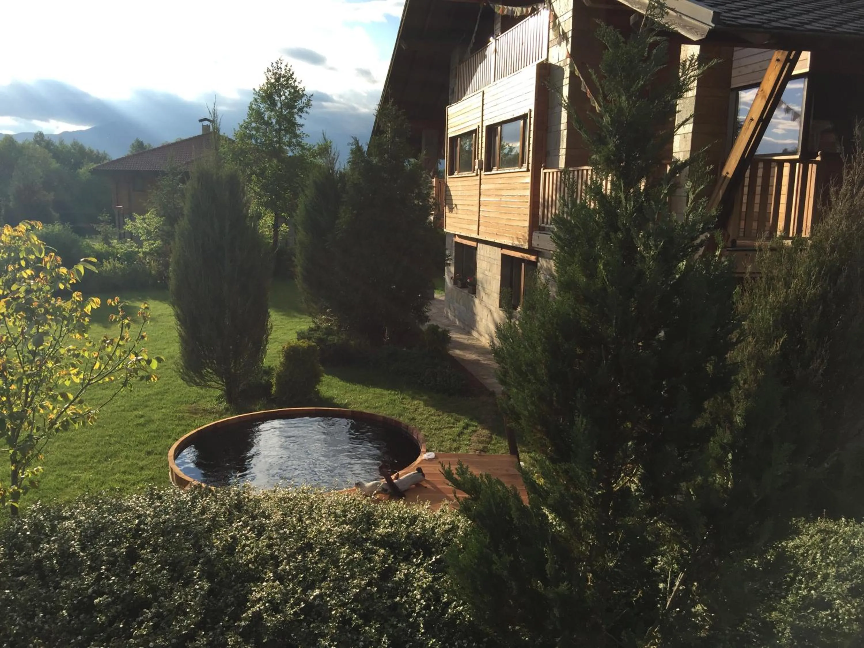 Hot Spring Bath in Villa Chalet Everest