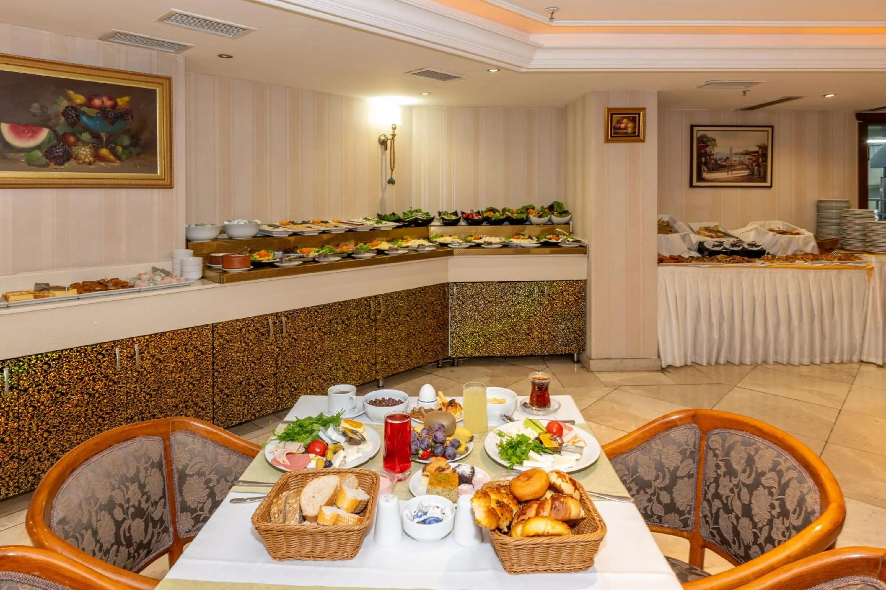 Buffet breakfast in Askoc Hotel & SPA