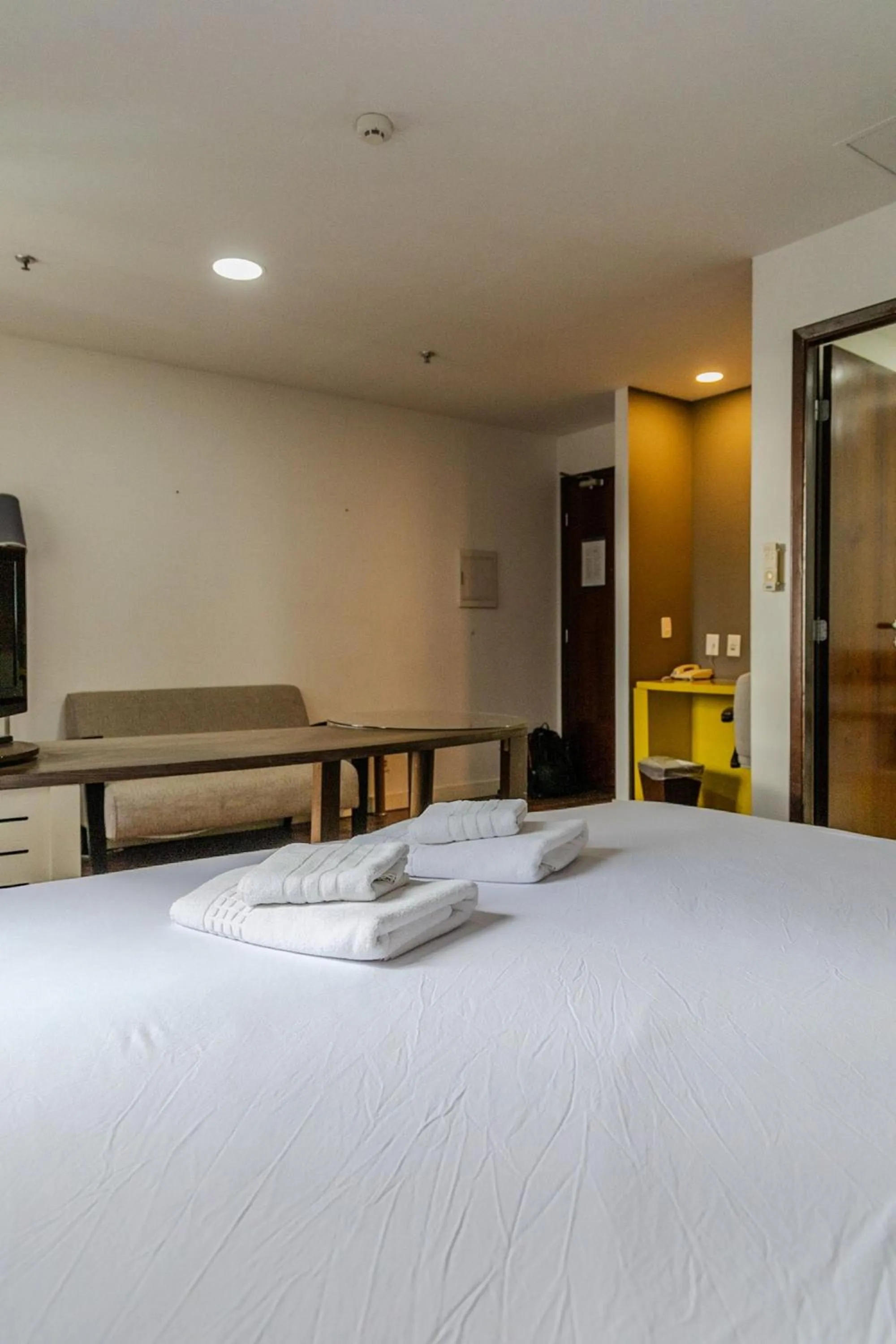 Bed in Elegant Flat Paulista Alameda Campinas Garagem , Pool, Ar Cod,