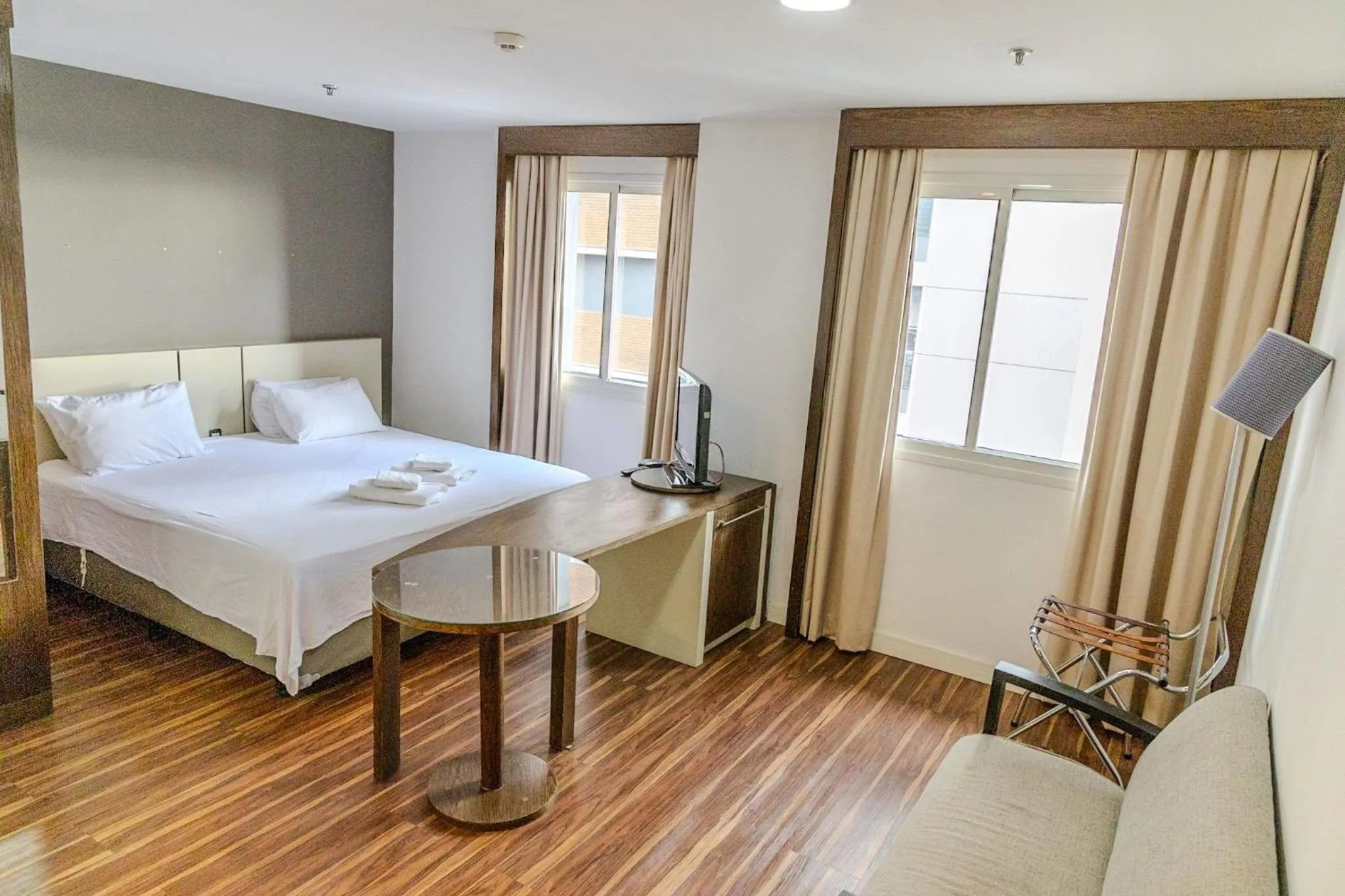 Bed in Elegant Flat Paulista Alameda Campinas Garagem , Pool, Ar Cod,