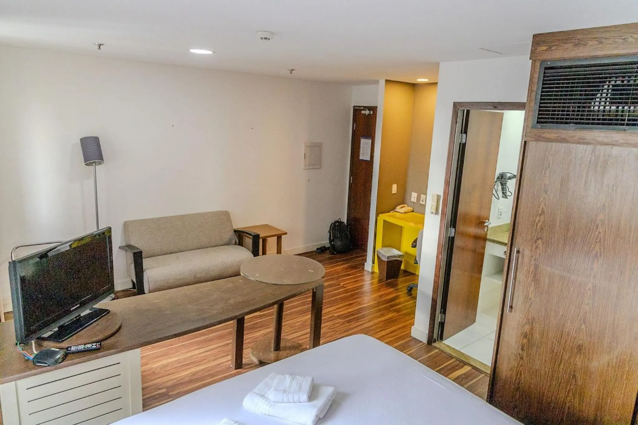 Bed in Elegant Flat Paulista Alameda Campinas Garagem , Pool, Ar Cod,