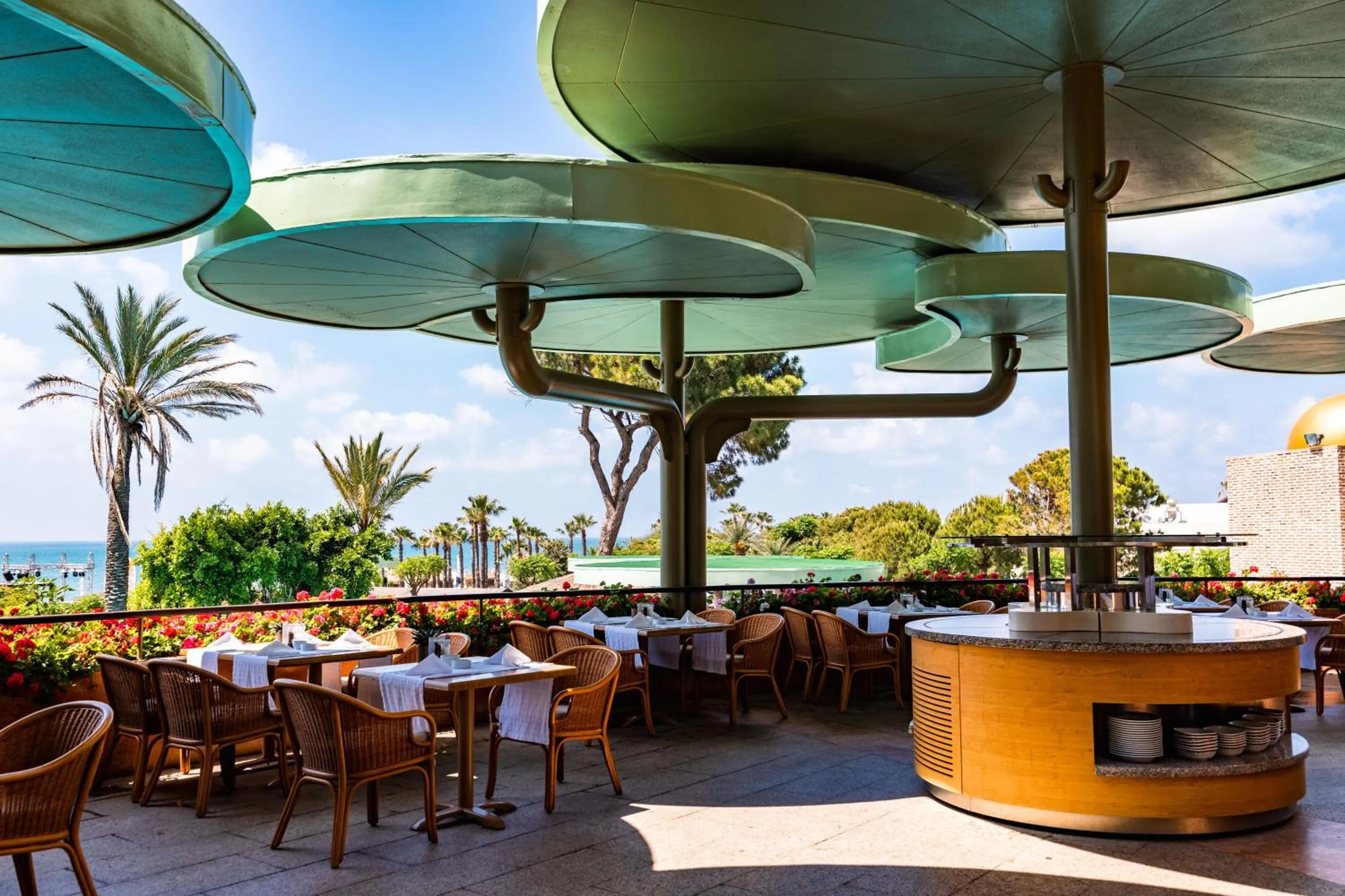 Restaurant/places to eat in Gloria Verde Resort