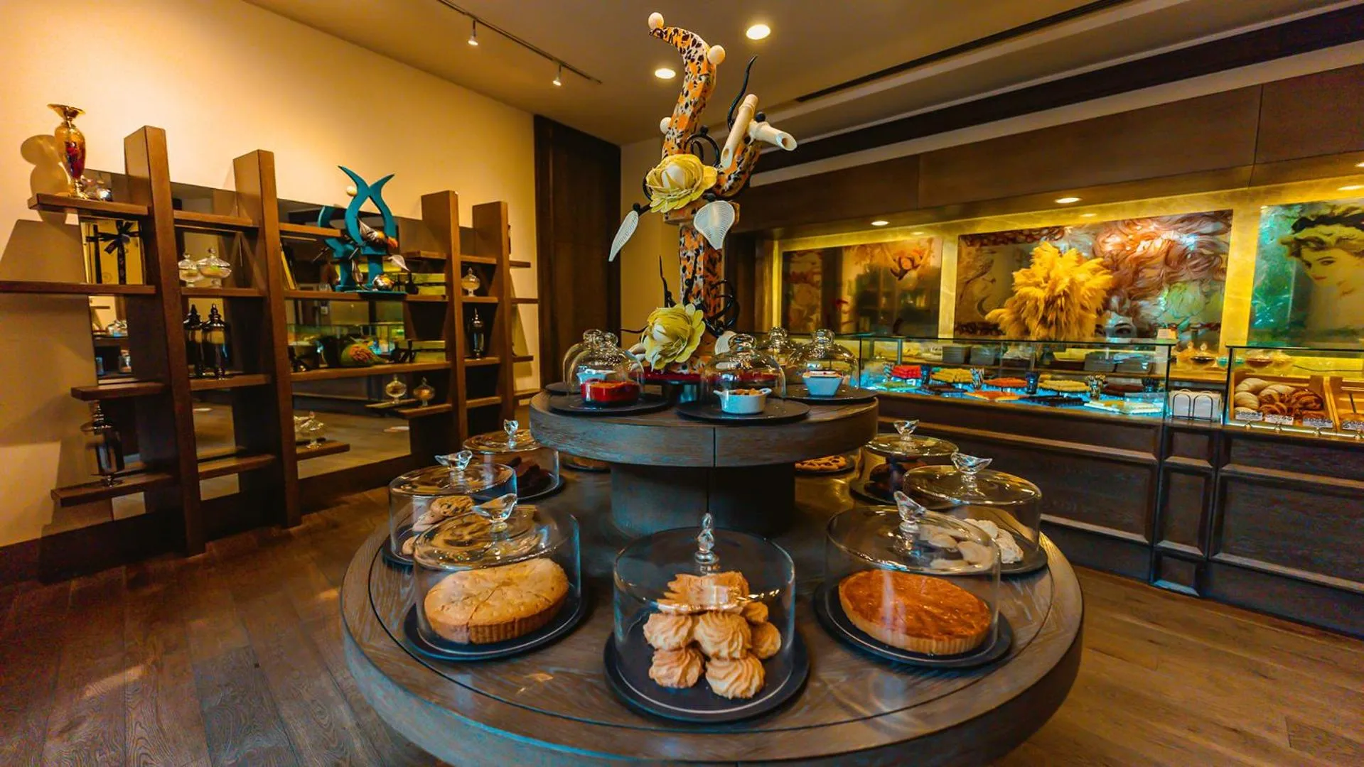 Food and drinks in Gloria Verde Resort