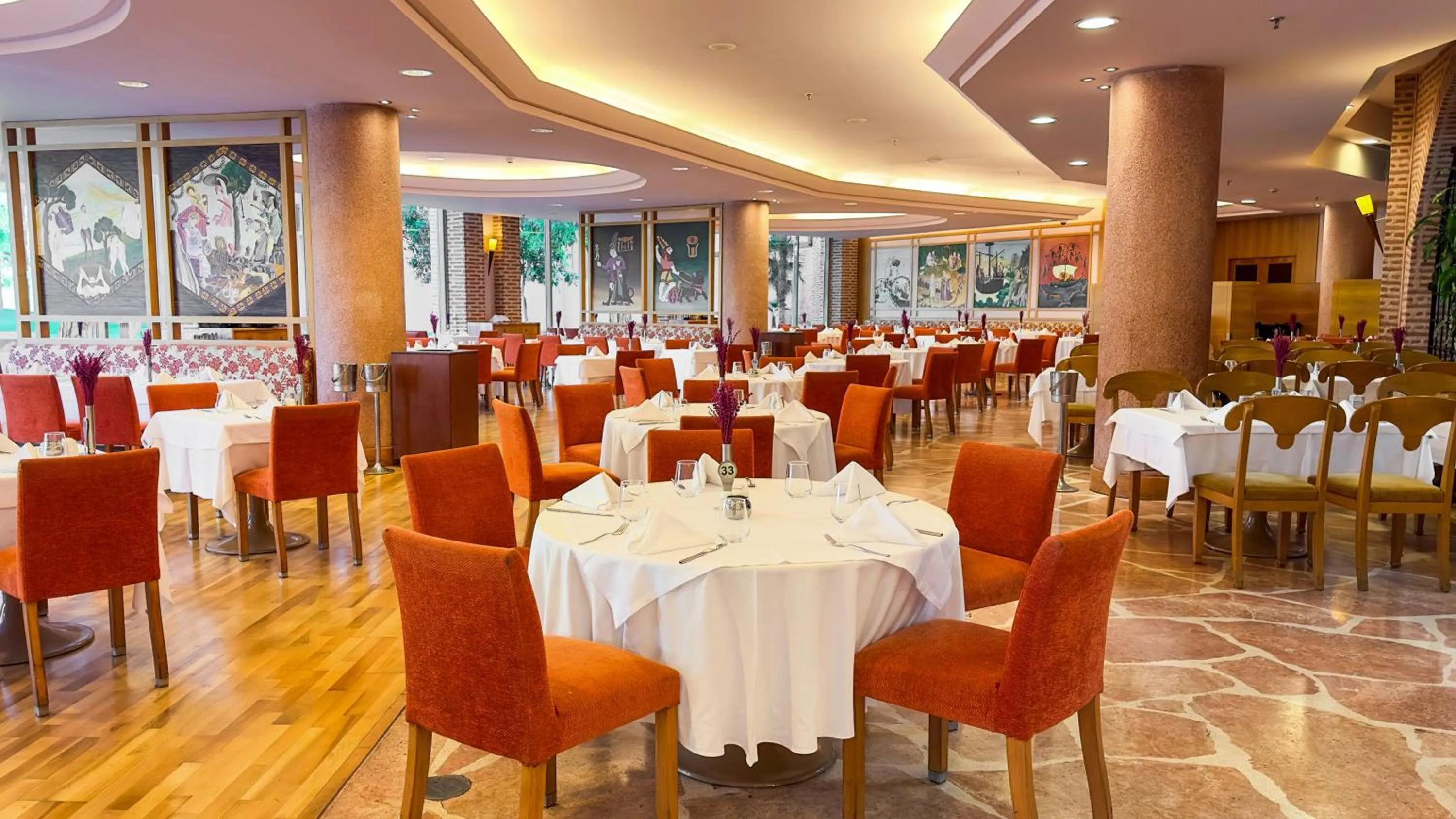 Restaurant/places to eat in Gloria Verde Resort