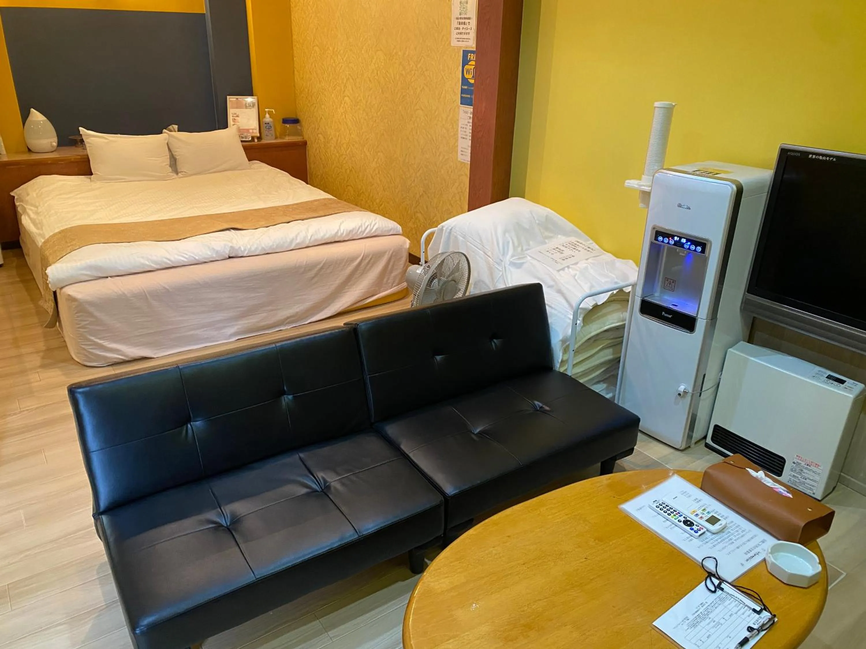Bed in Hotel Lucia at Maebashi Akagi