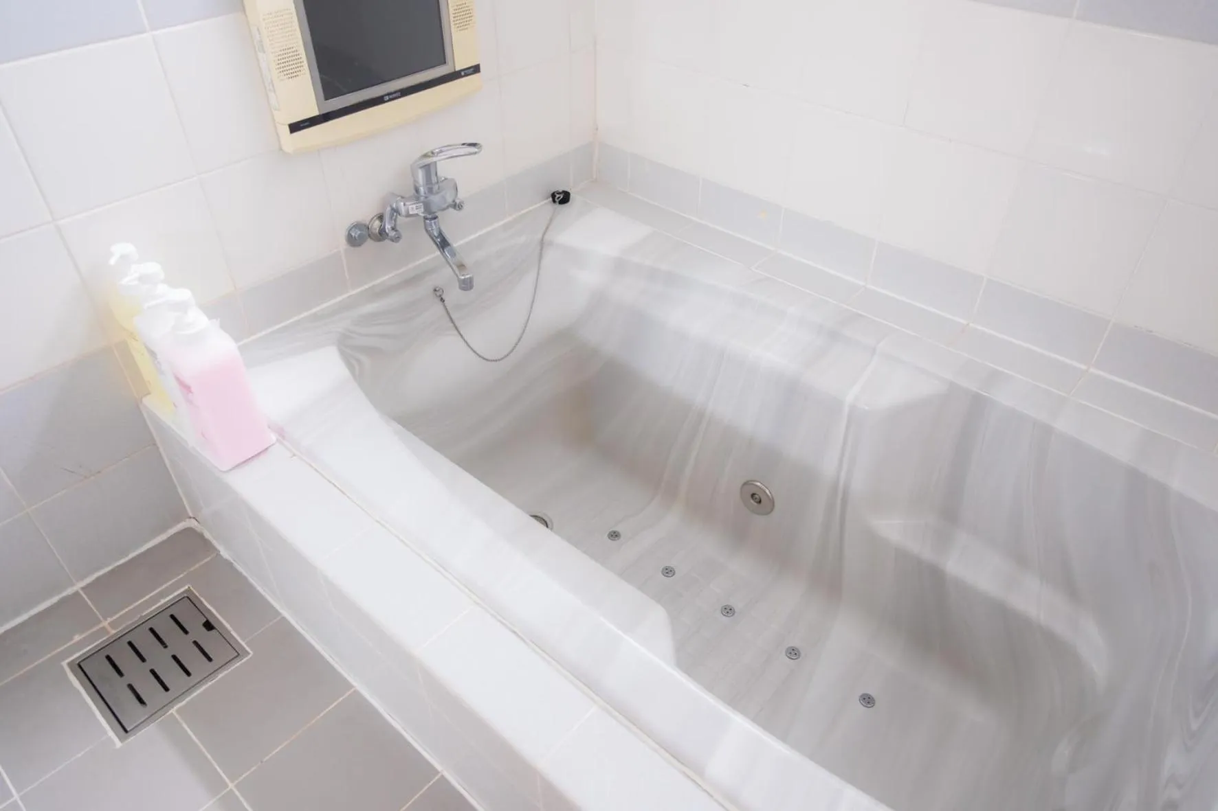 Hot Tub in Hotel Lucia at Maebashi Akagi