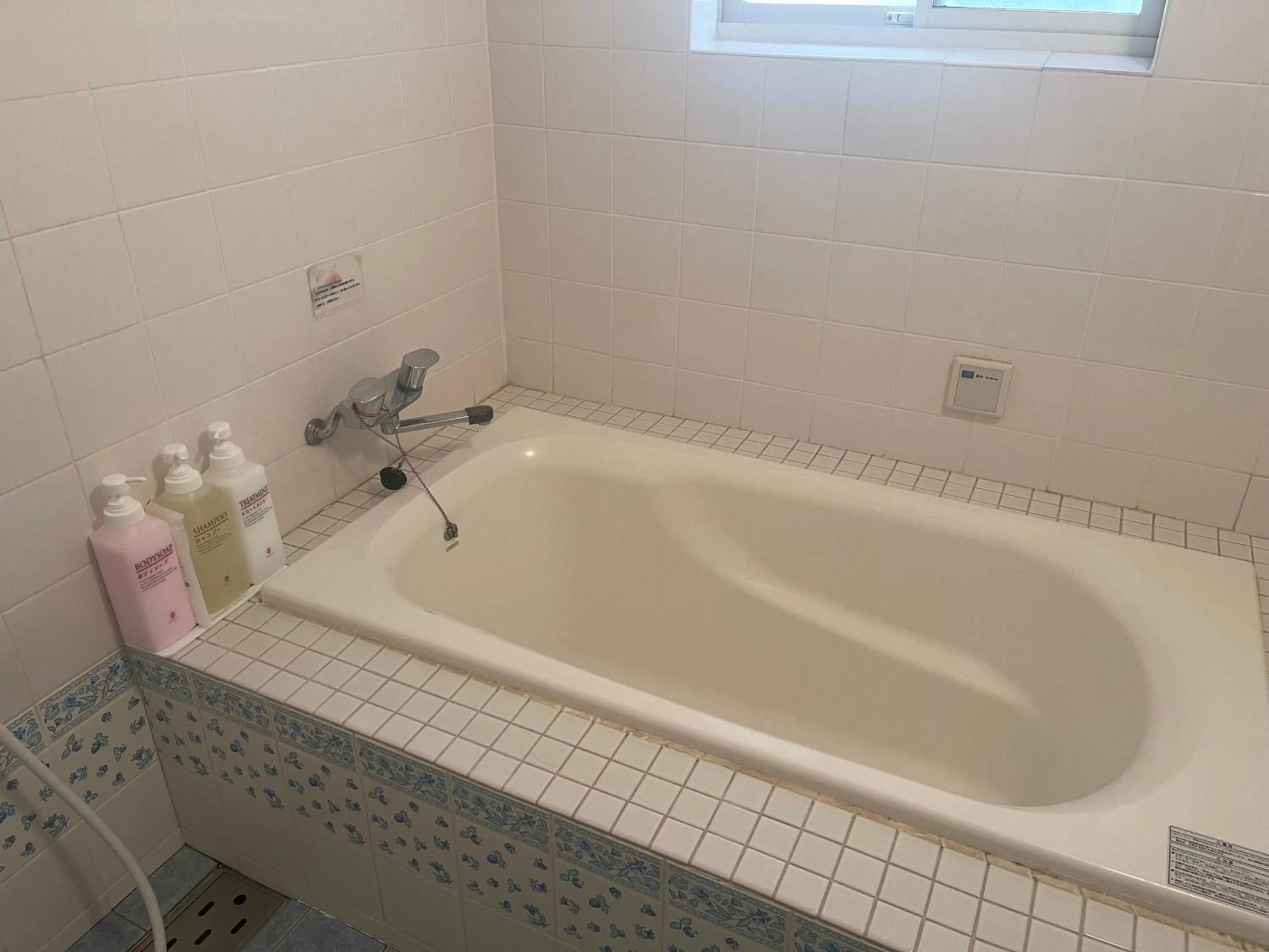 Hot Tub in Hotel Lucia at Maebashi Akagi