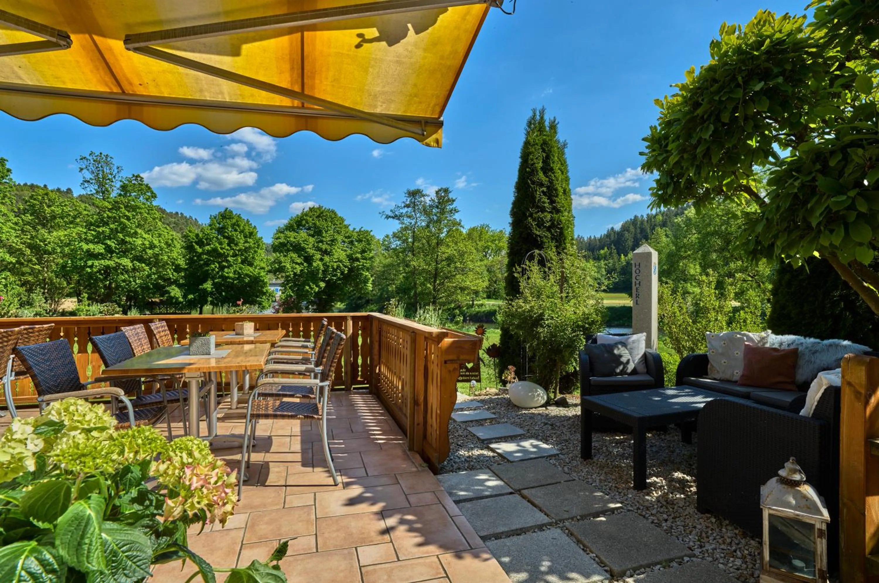 Restaurant/places to eat in Gasthof Pension Fischerstüberl