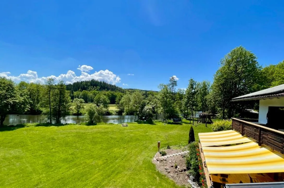 Restaurant/places to eat in Gasthof Pension Fischerstüberl