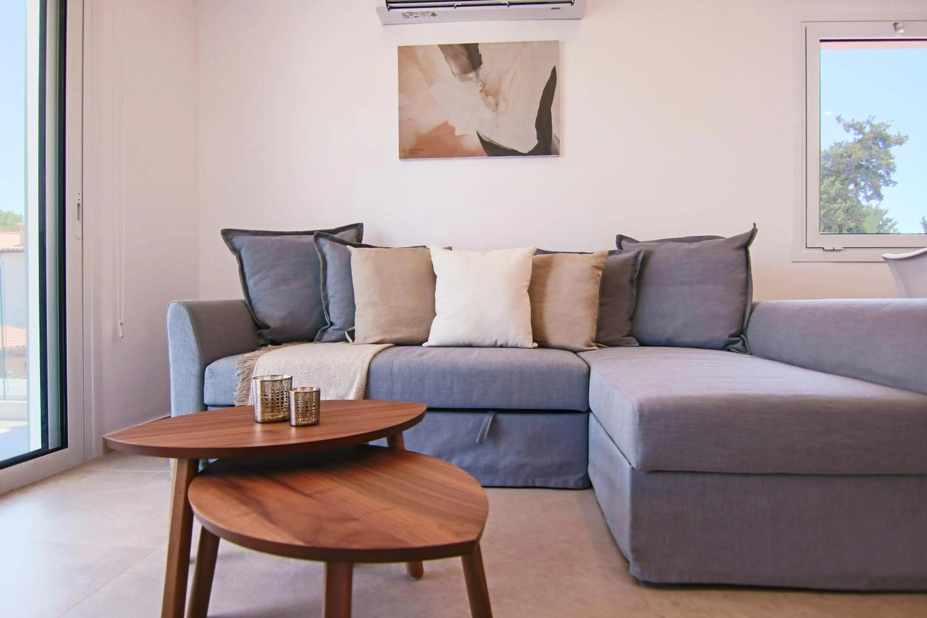 Phaedrus Living Seaside Luxury Limnaria 172