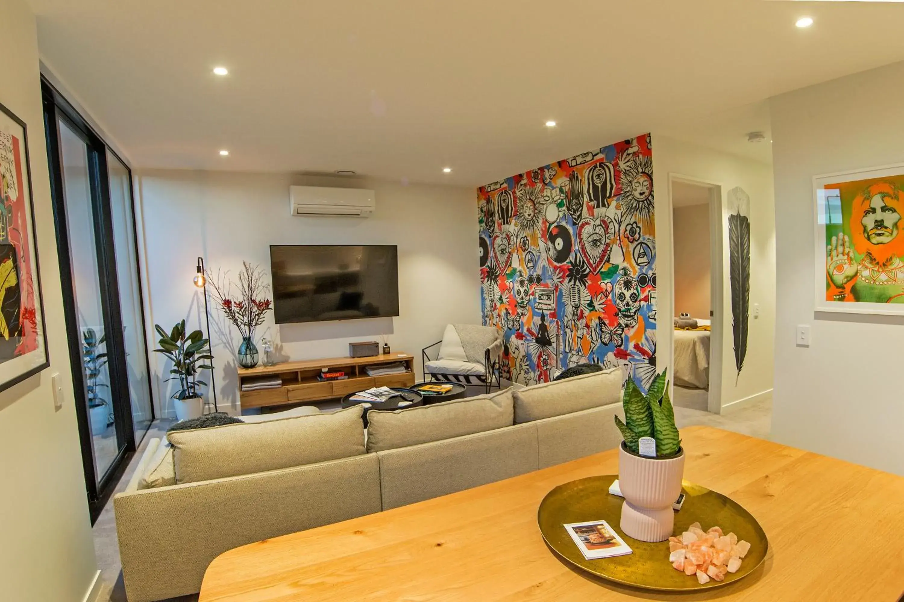 Funk in the City - Luxury Laneway Apartment with Single Garage Funk in the City - Luxury Laneway Apartment with Single Garage