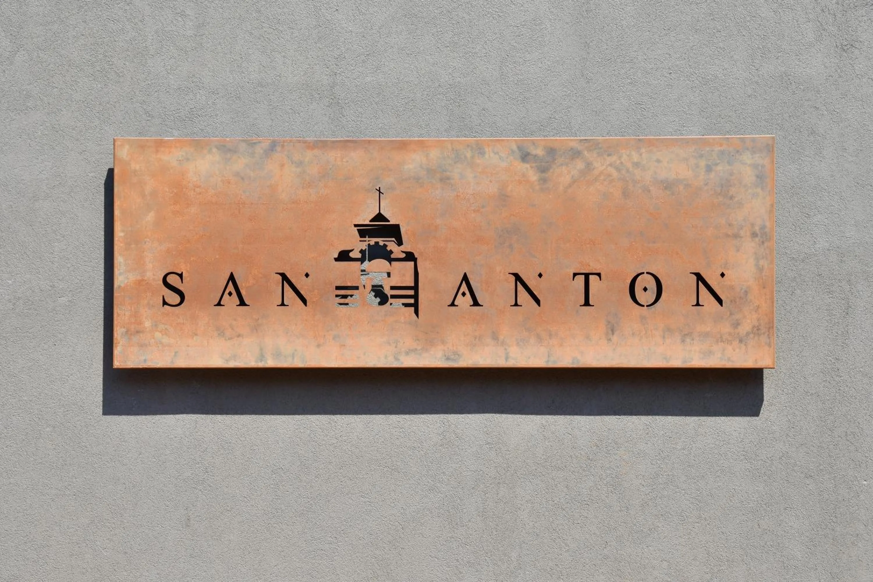 Property logo or sign in San Anton Hotel