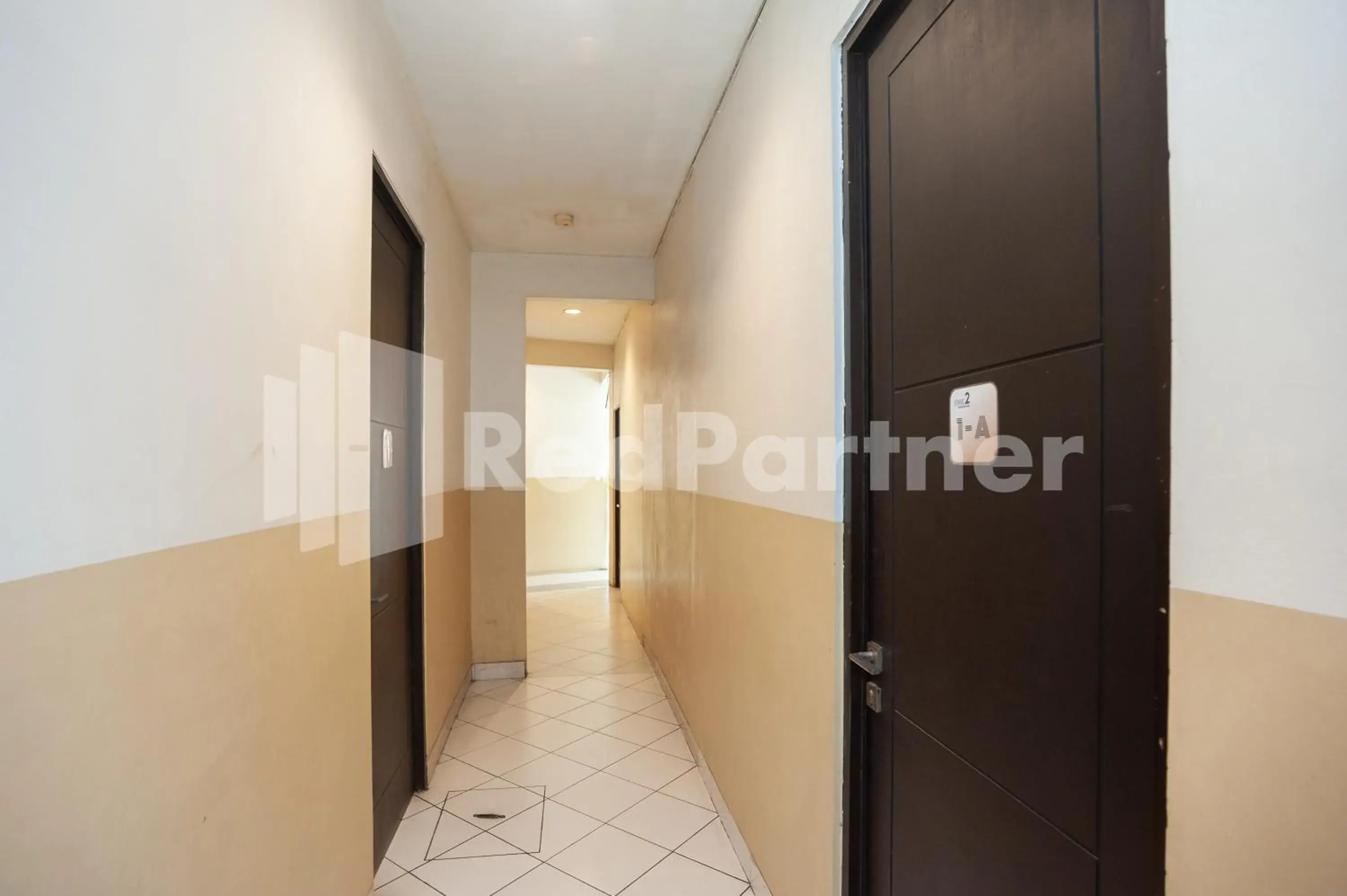 Property building in One 2 Residence near Slipi Jaya Mall Mitra RedDoorz Property building in One 2 Residence near Slipi Jaya Mall Mitra RedDoorz