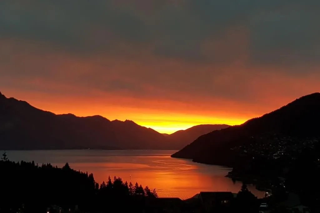 Awesome Studio - Amazing Mountain & Lake Views
