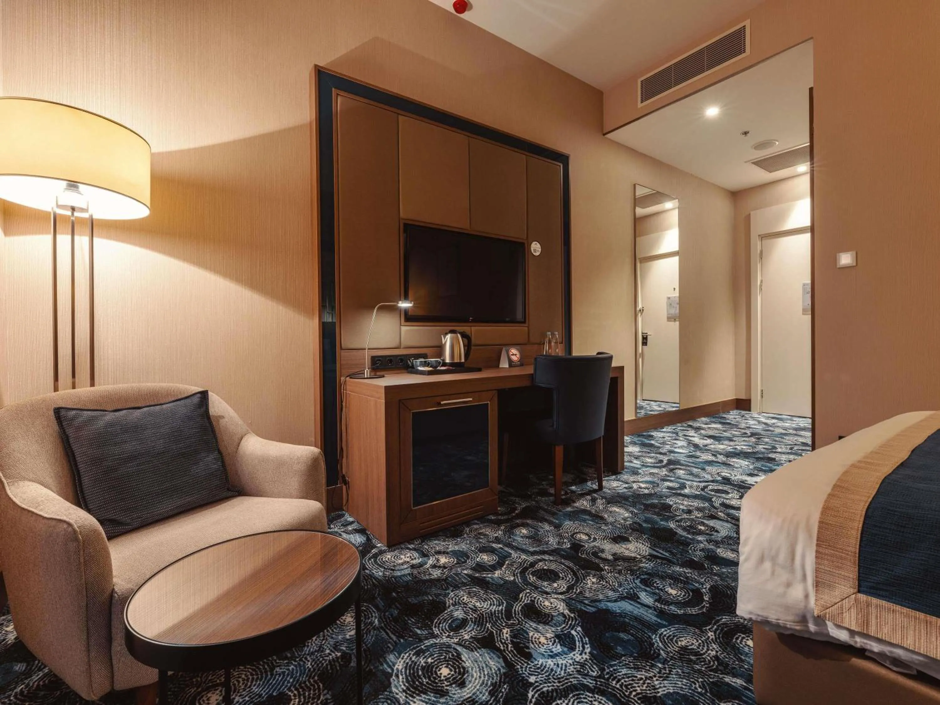 Bedroom in Tbilisi Philharmonic Hotel by Mercure