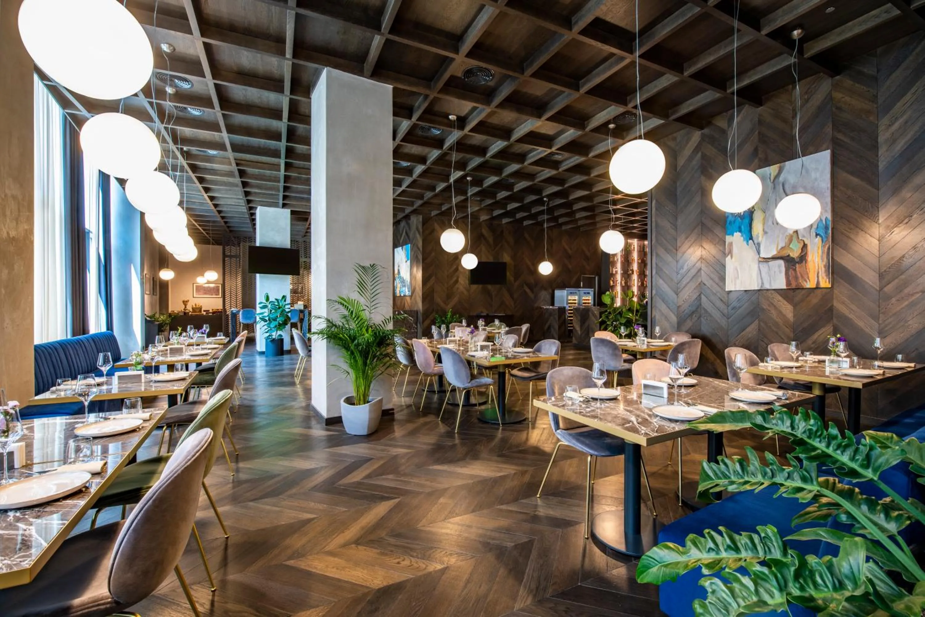Restaurant/places to eat in Tbilisi Philharmonic Hotel by Mercure