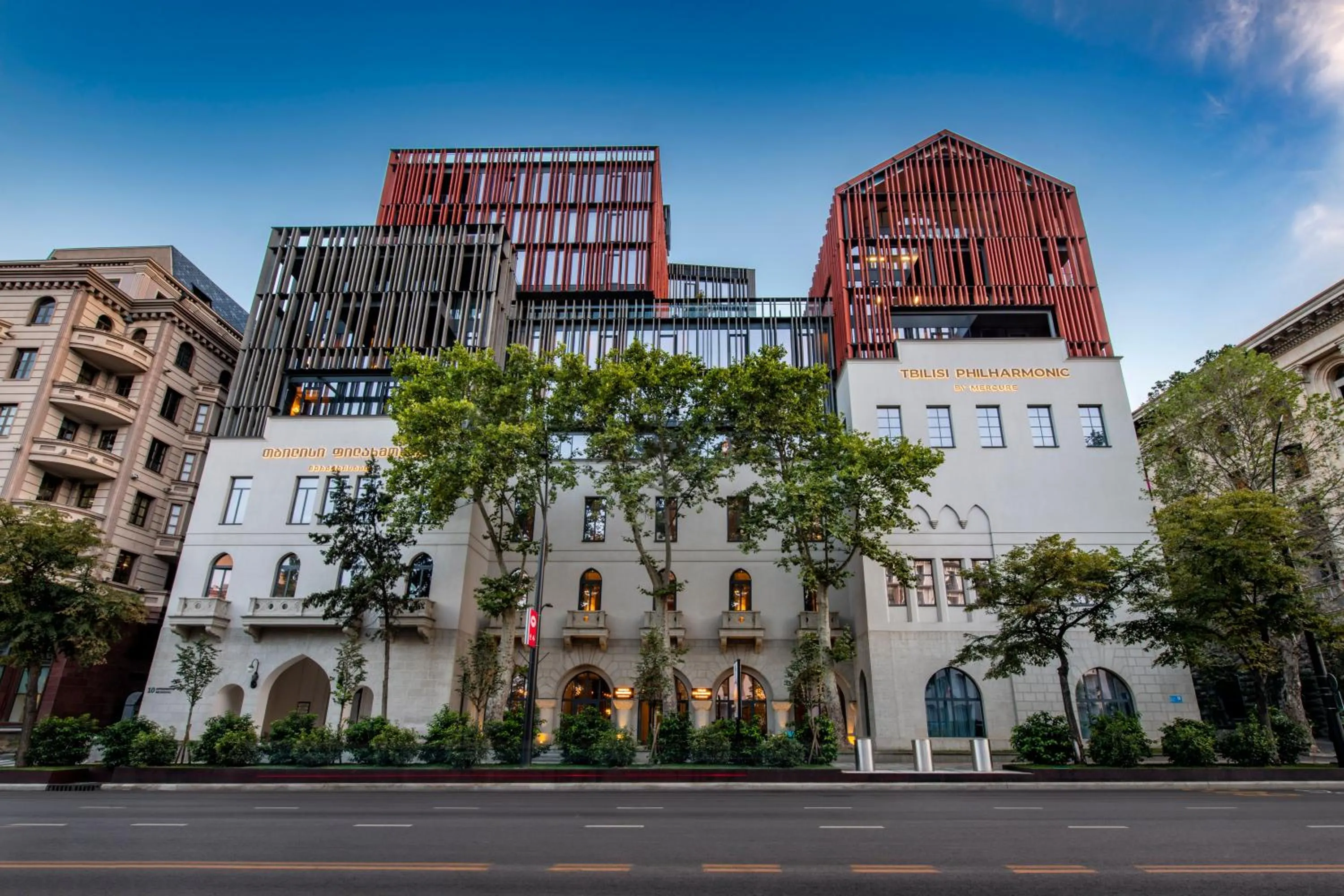 Property building in Tbilisi Philharmonic Hotel by Mercure