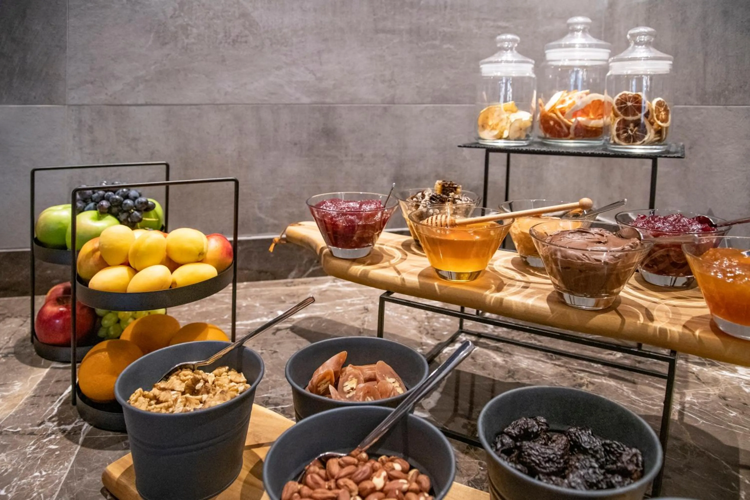 Food and drinks in Tbilisi Philharmonic Hotel by Mercure