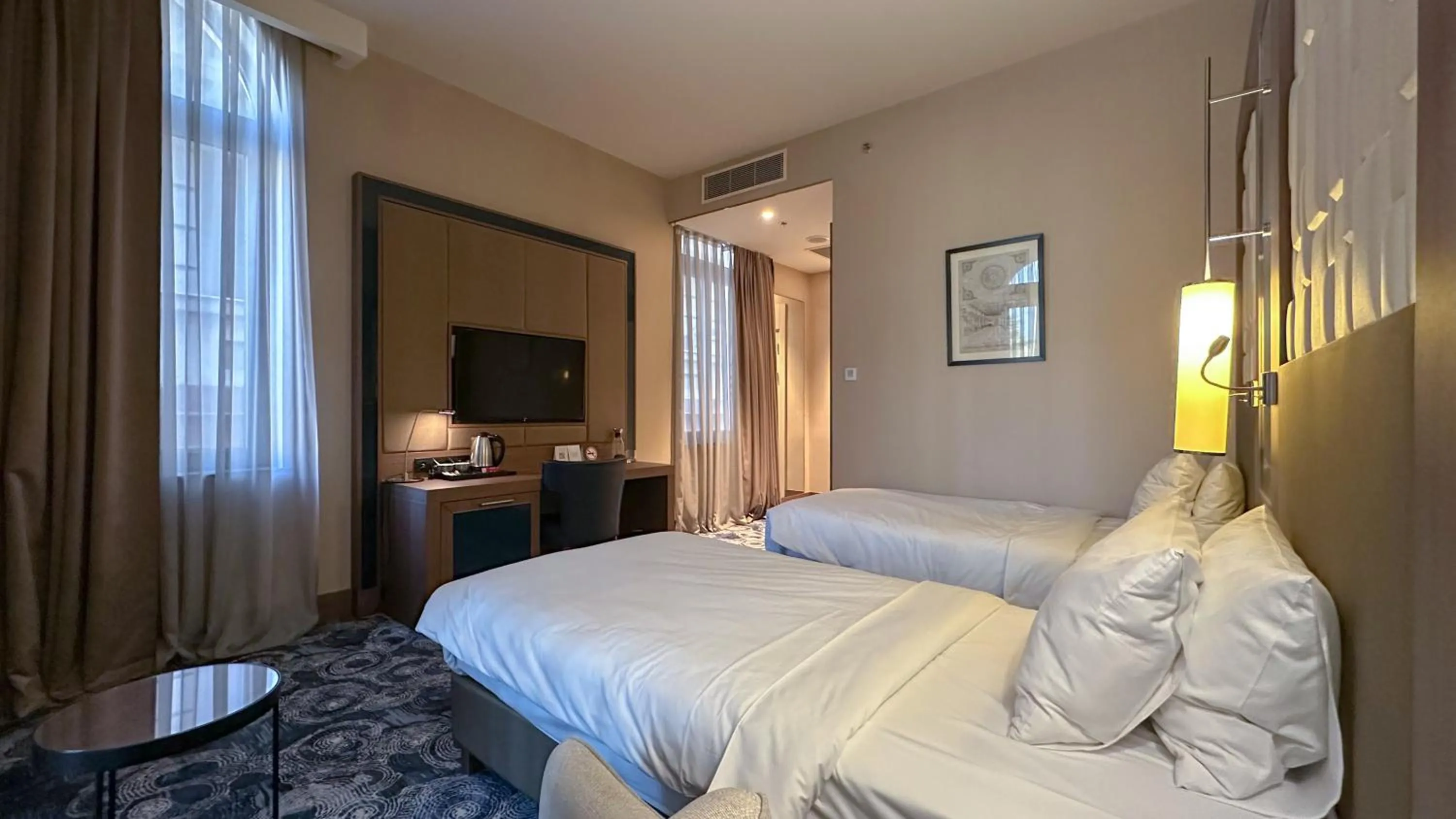 Bedroom, Bed in Tbilisi Philharmonic Hotel by Mercure