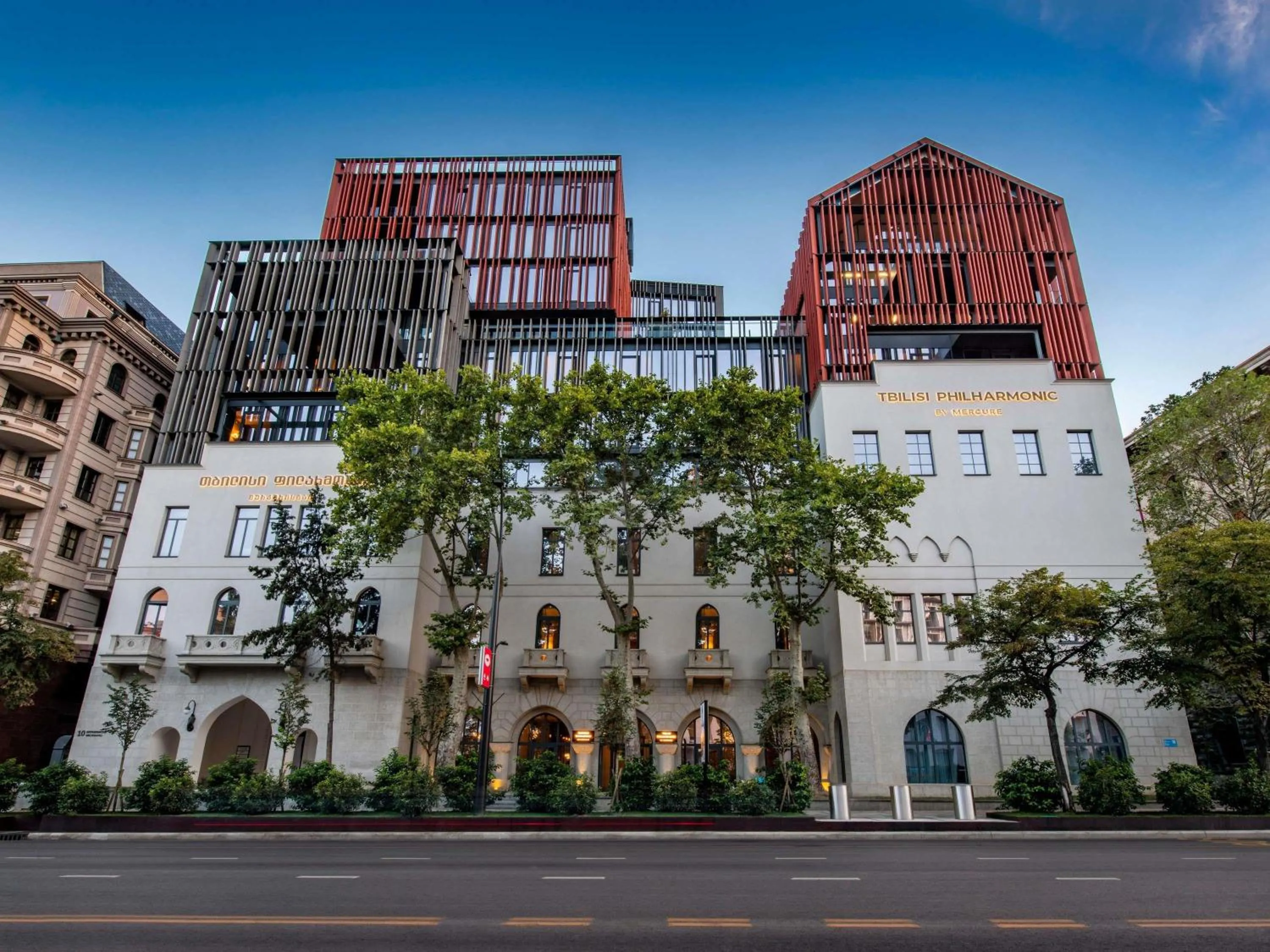 Property building in Tbilisi Philharmonic Hotel by Mercure