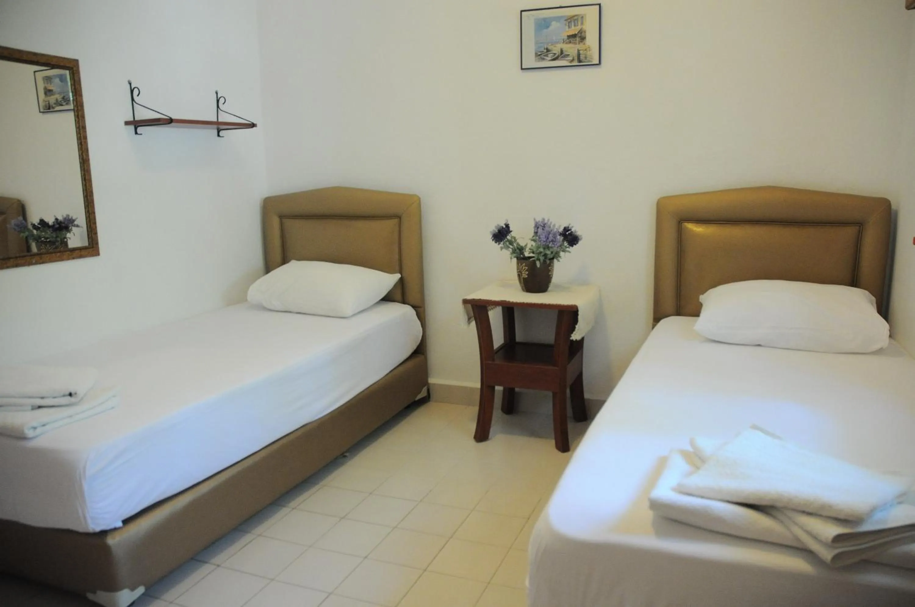 Photo of the whole room, Bed in Hotel Gulec