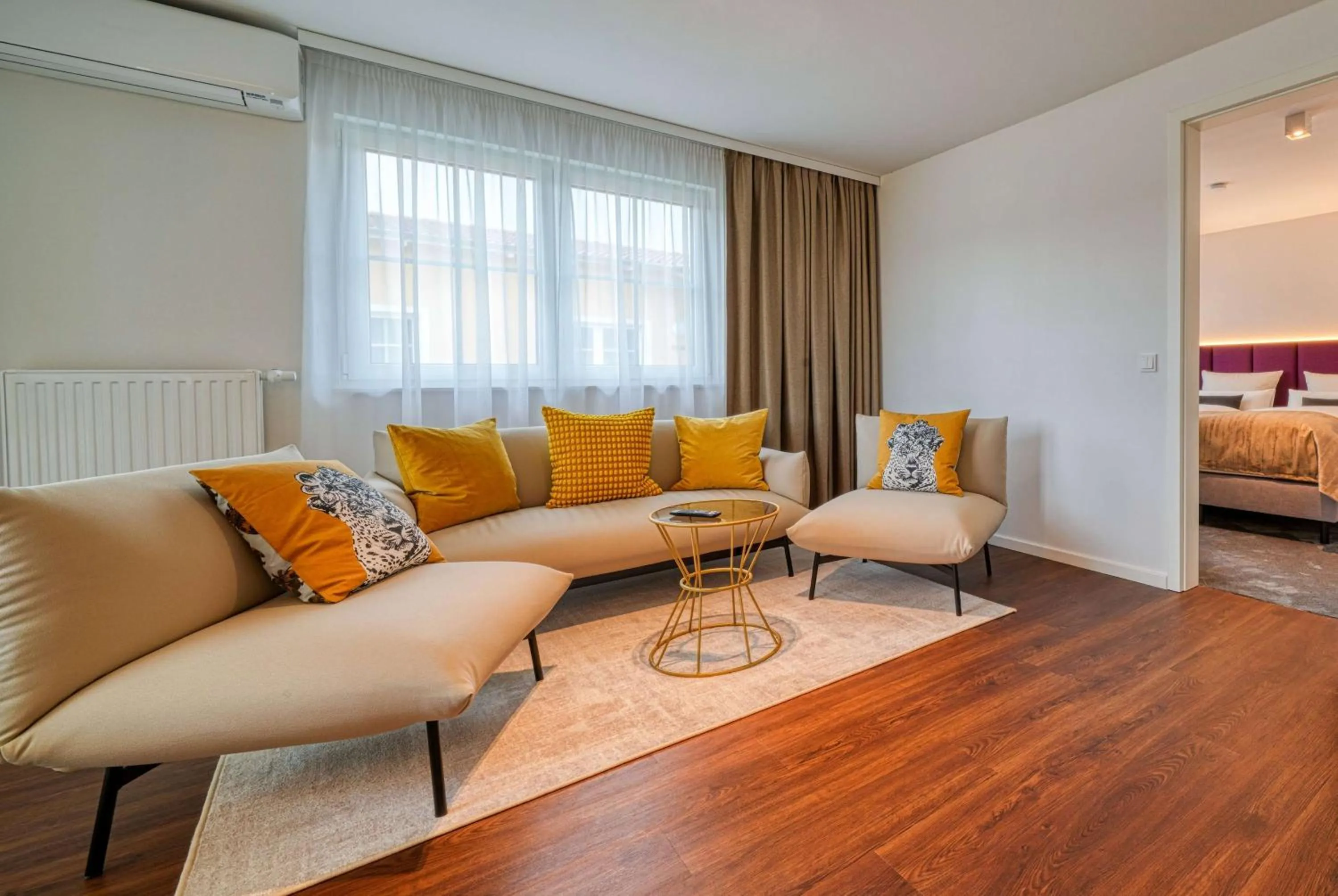 Photo of the whole room, Bed in FourSide Hotel Ringsheim, Trademark Collection by Wyndham