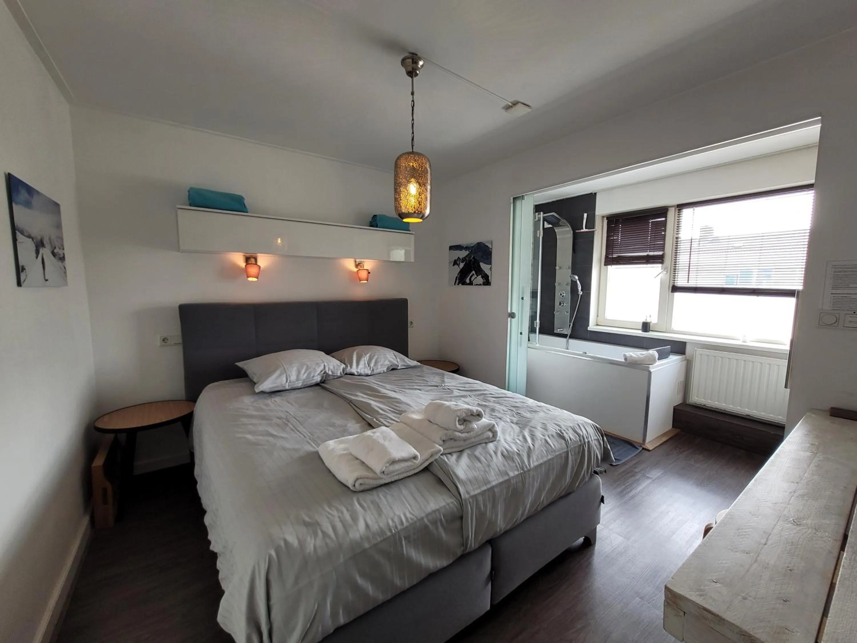 Photo of the whole room, Bed in Sleep Well Ness Domburg