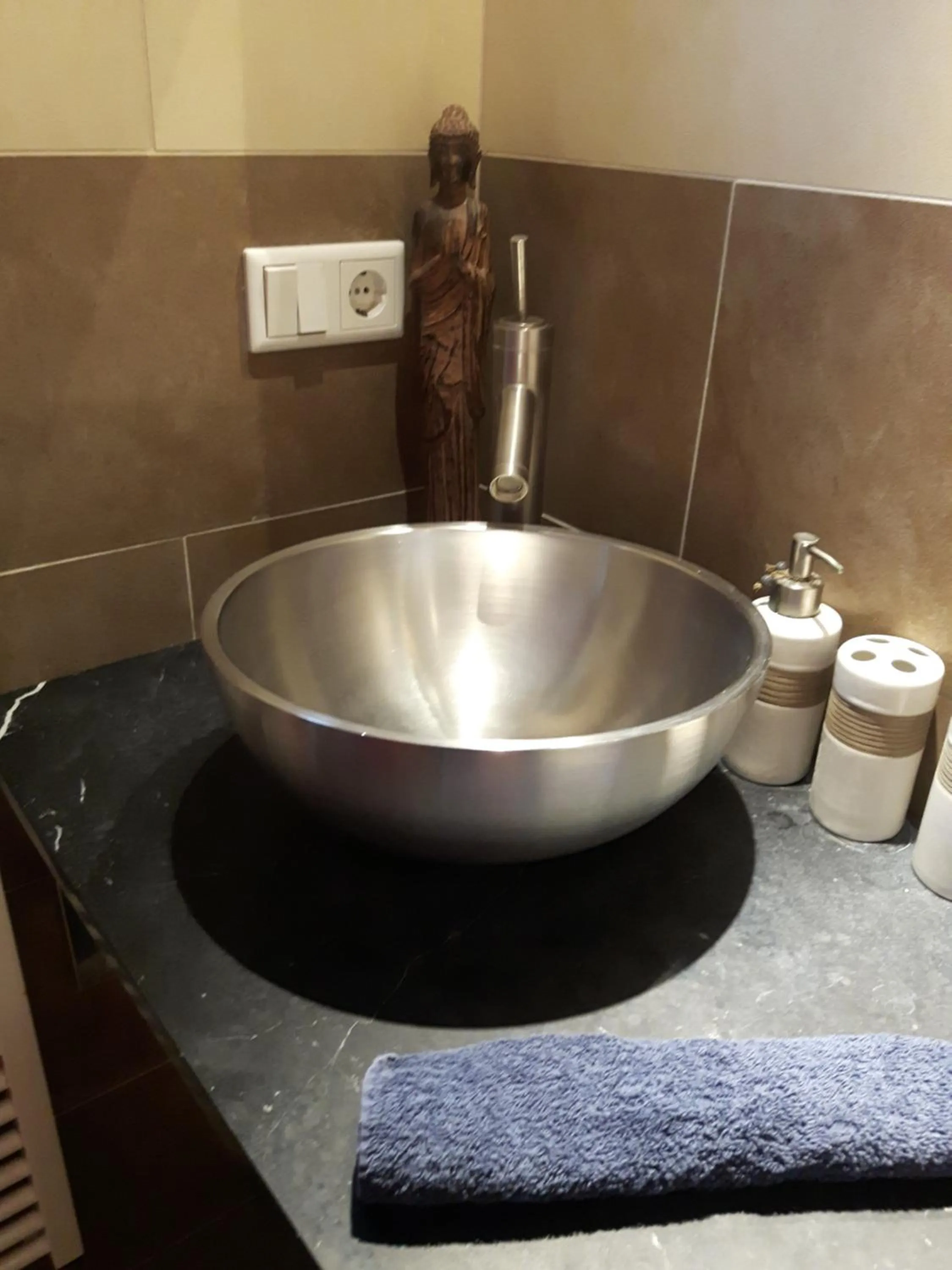 Decorative detail in Sleep Well Ness Domburg