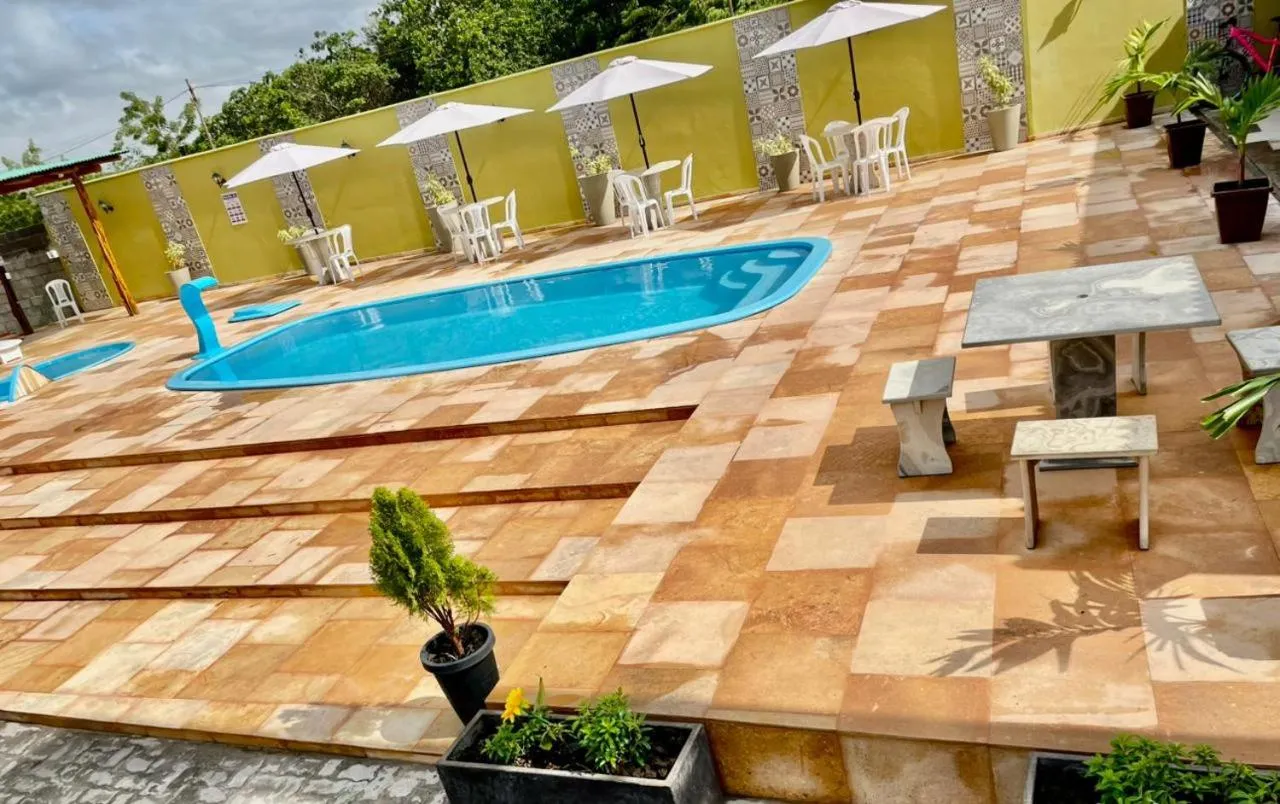 Swimming pool in Pousada Casa Grande