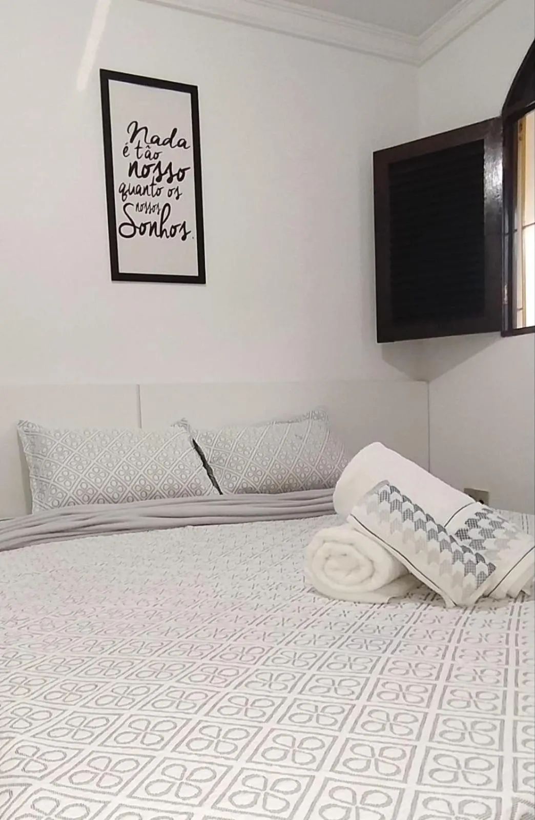 Bed in POUSADA VENTO NORTE CAMA & CAFÉ SUÍTES INDIVIDUAIs