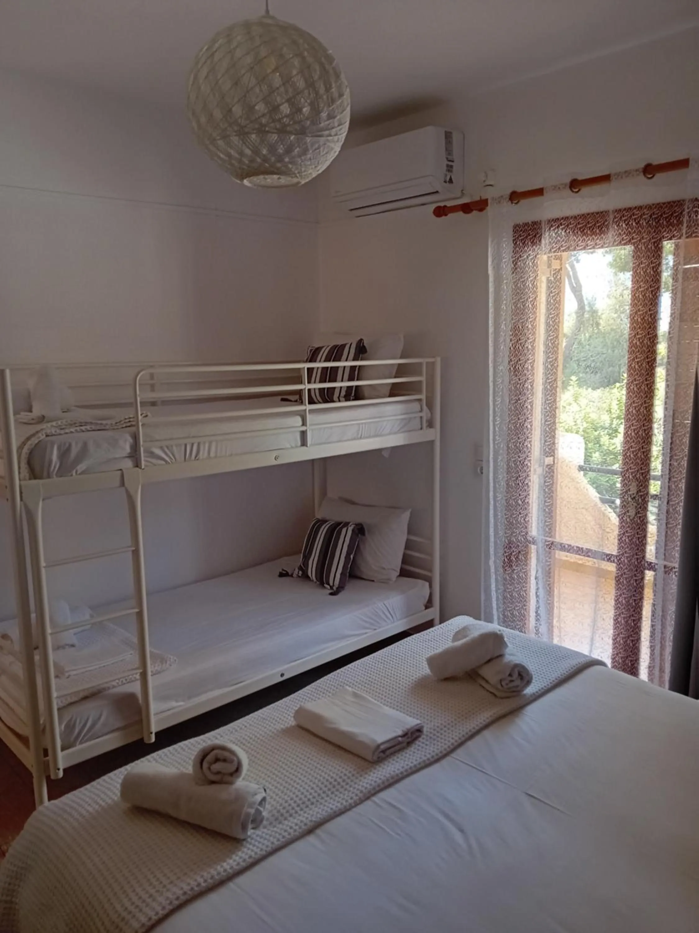 Bed in Φiloxenia Apartments