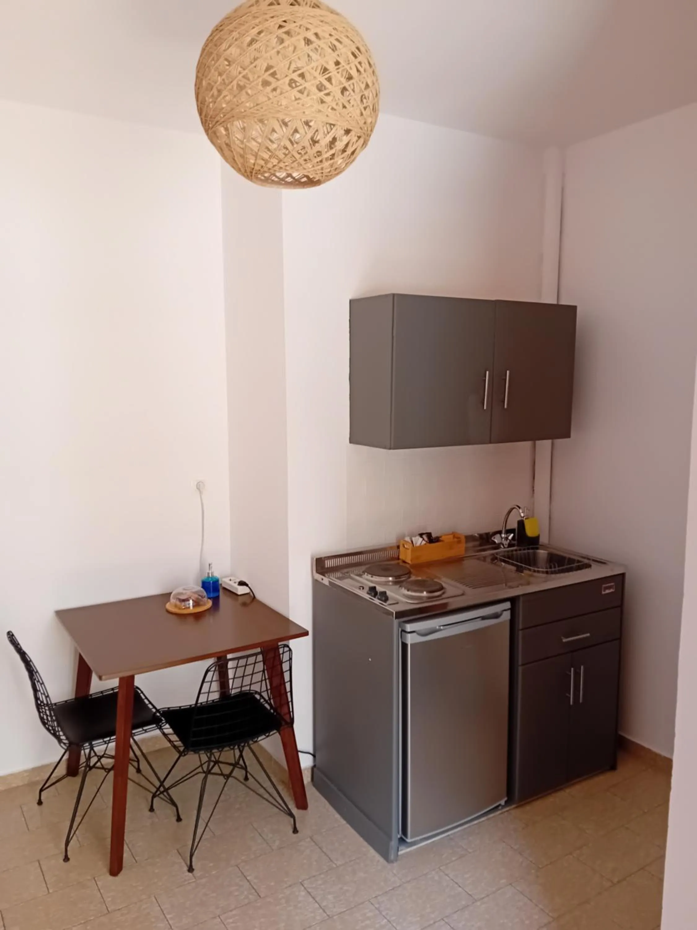 Dining area in Φiloxenia Apartments