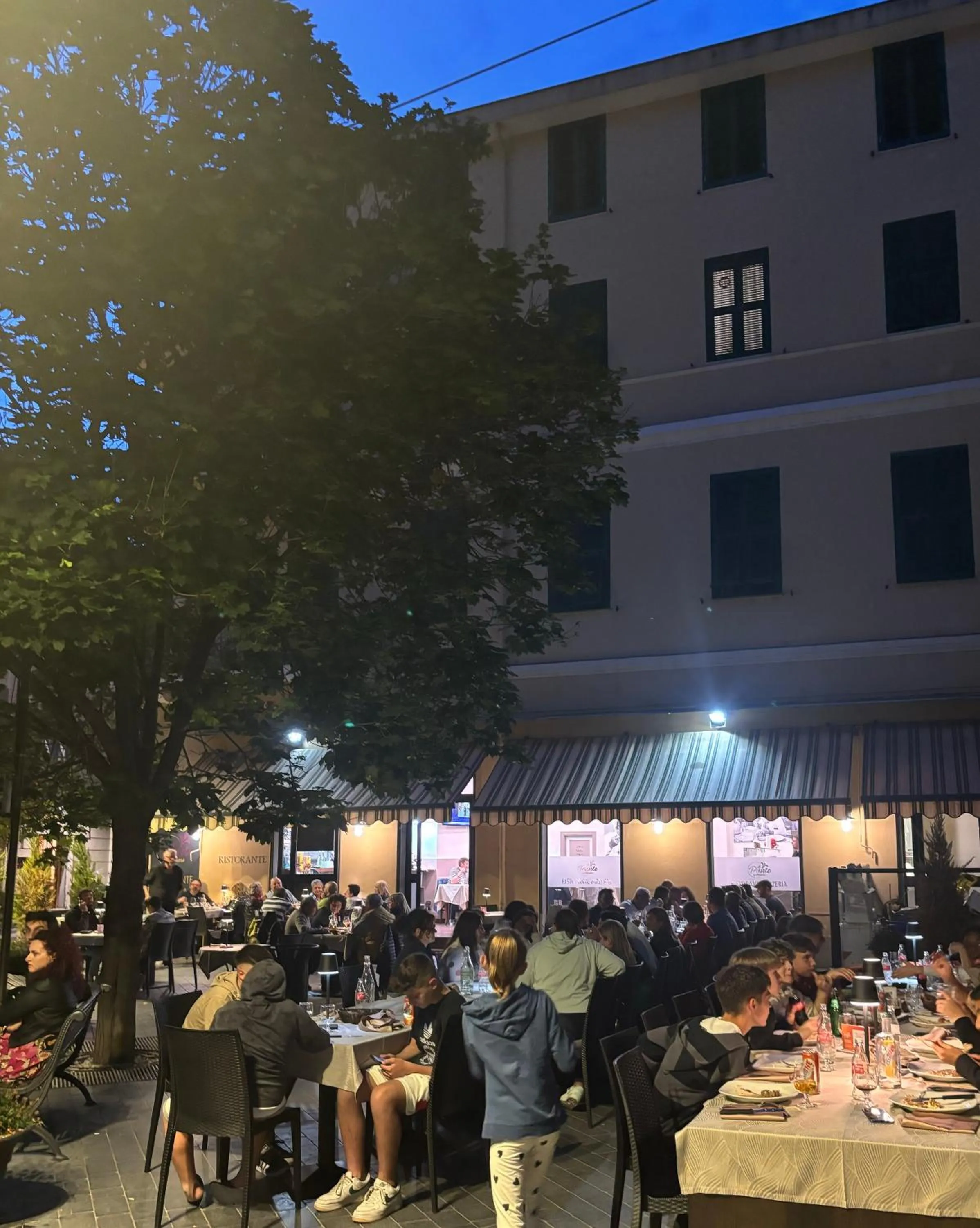 Property building in Albergo Florida Taggia