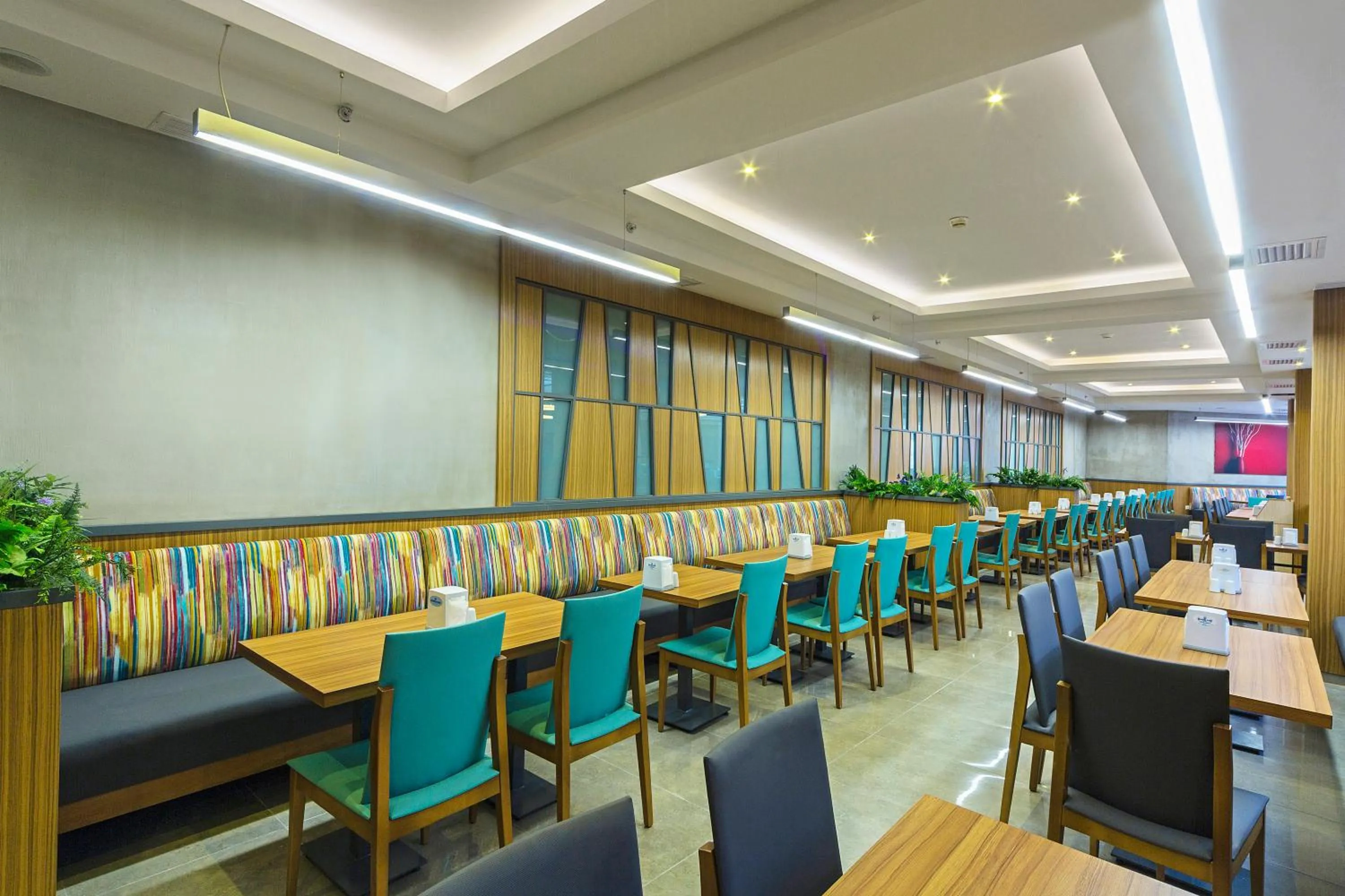 Restaurant/places to eat in Poseidon Hotel - Adult Only