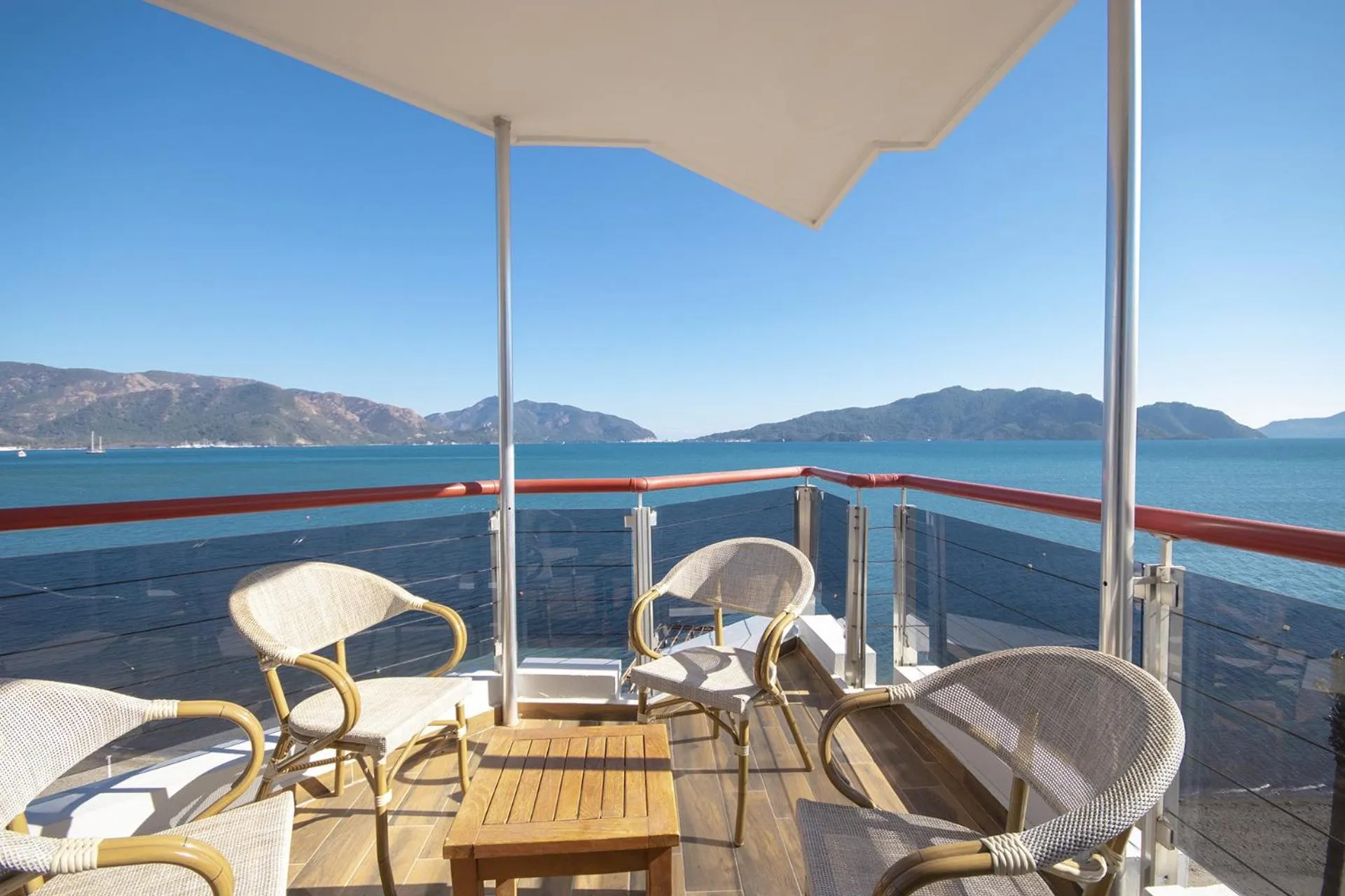 Poseidon Hotel - Adult Only