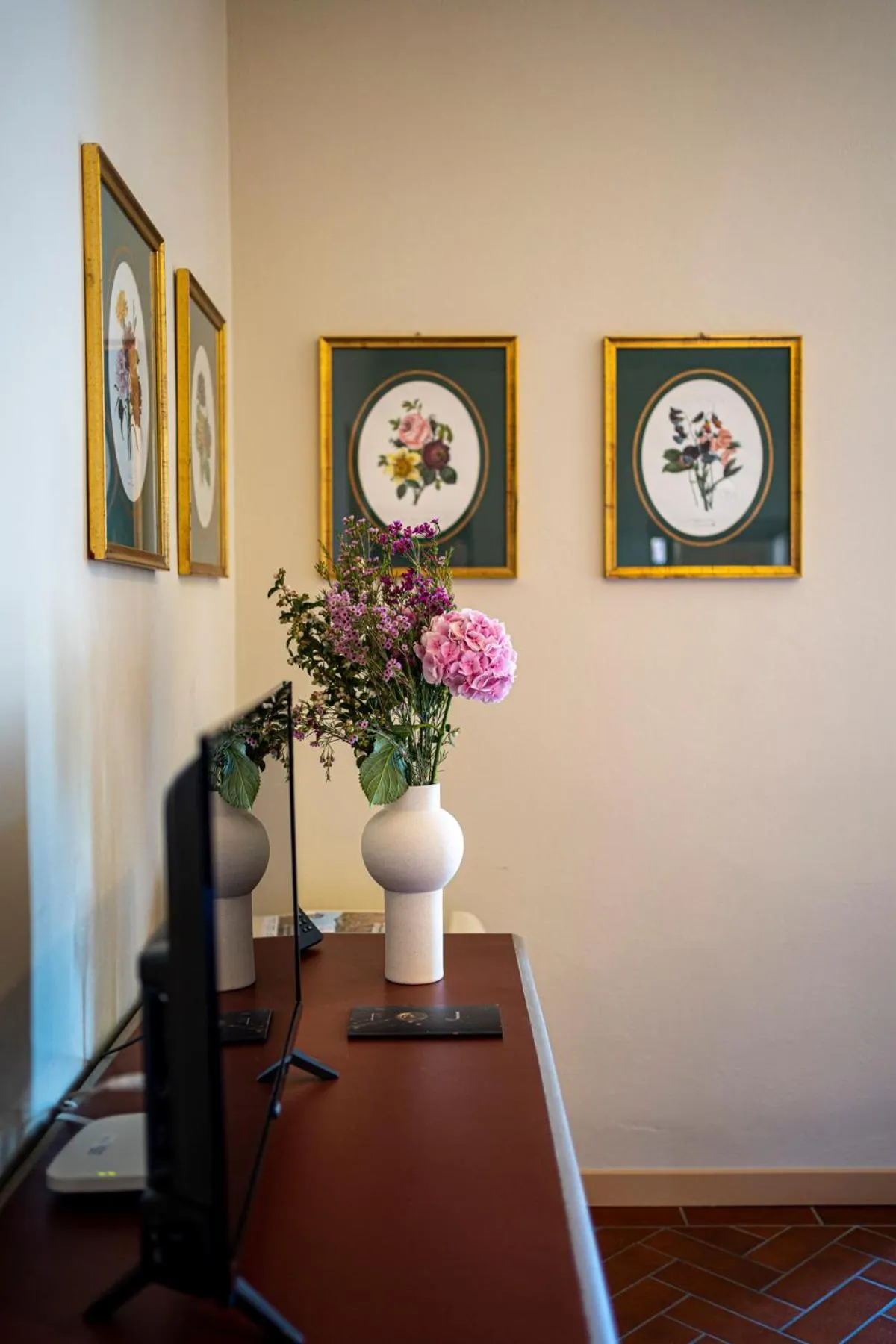 TV and multimedia in Annunciata Soul Retreat