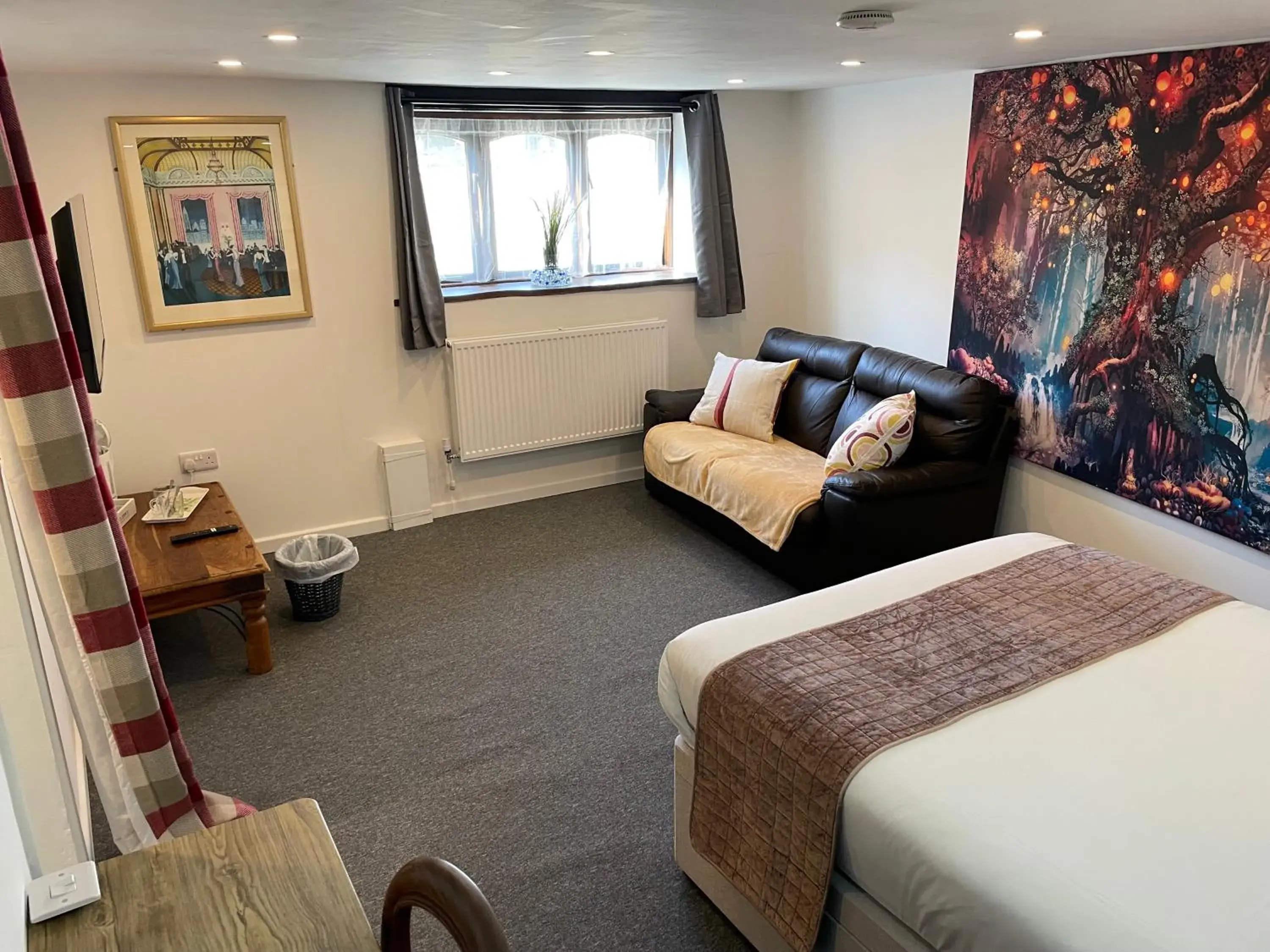 Standard Triple Room - single occupancy in The Cridford Inn Standard Triple Room - single occupancy in The Cridford Inn