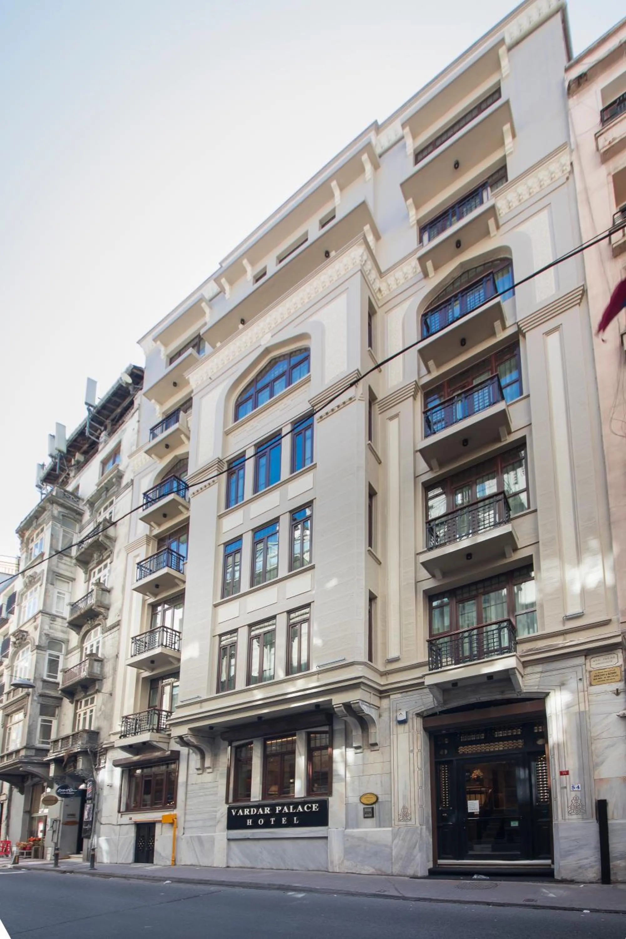 Property building in Vardar Palace Hotel - Special Category