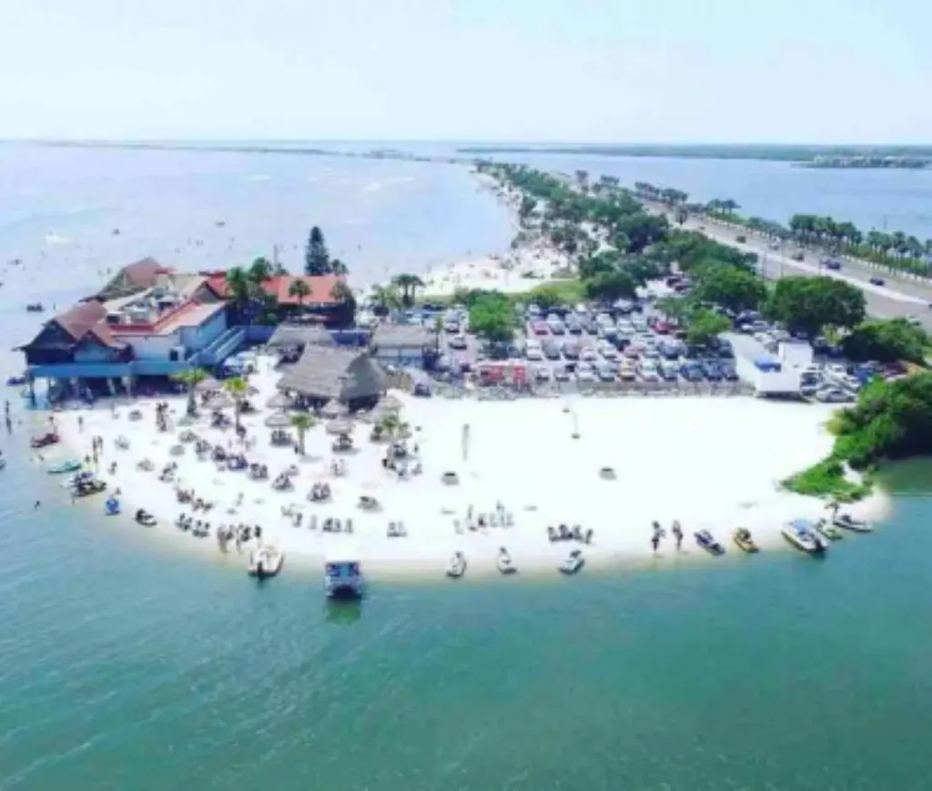 Amazing Waterfront Views Resort, Enjoy Heated Pool & Sunset!