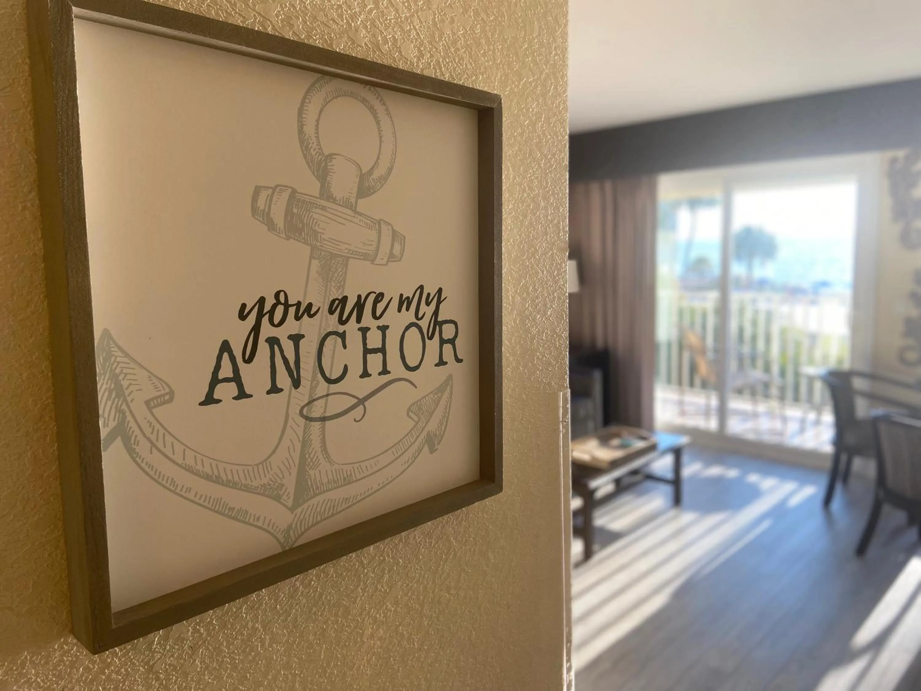 Amazing Waterfront Views Resort, Enjoy Heated Pool & Sunset!