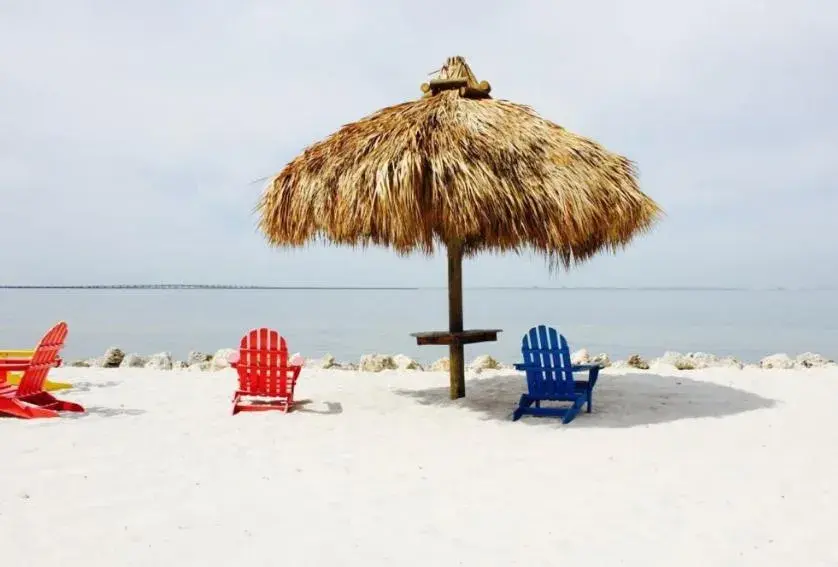 Two-Bedroom Suite in Amazing Waterfront Views Resort, Enjoy Heated Pool & Sunset! Two-Bedroom Suite in Amazing Waterfront Views Resort, Enjoy Heated Pool & Sunset!