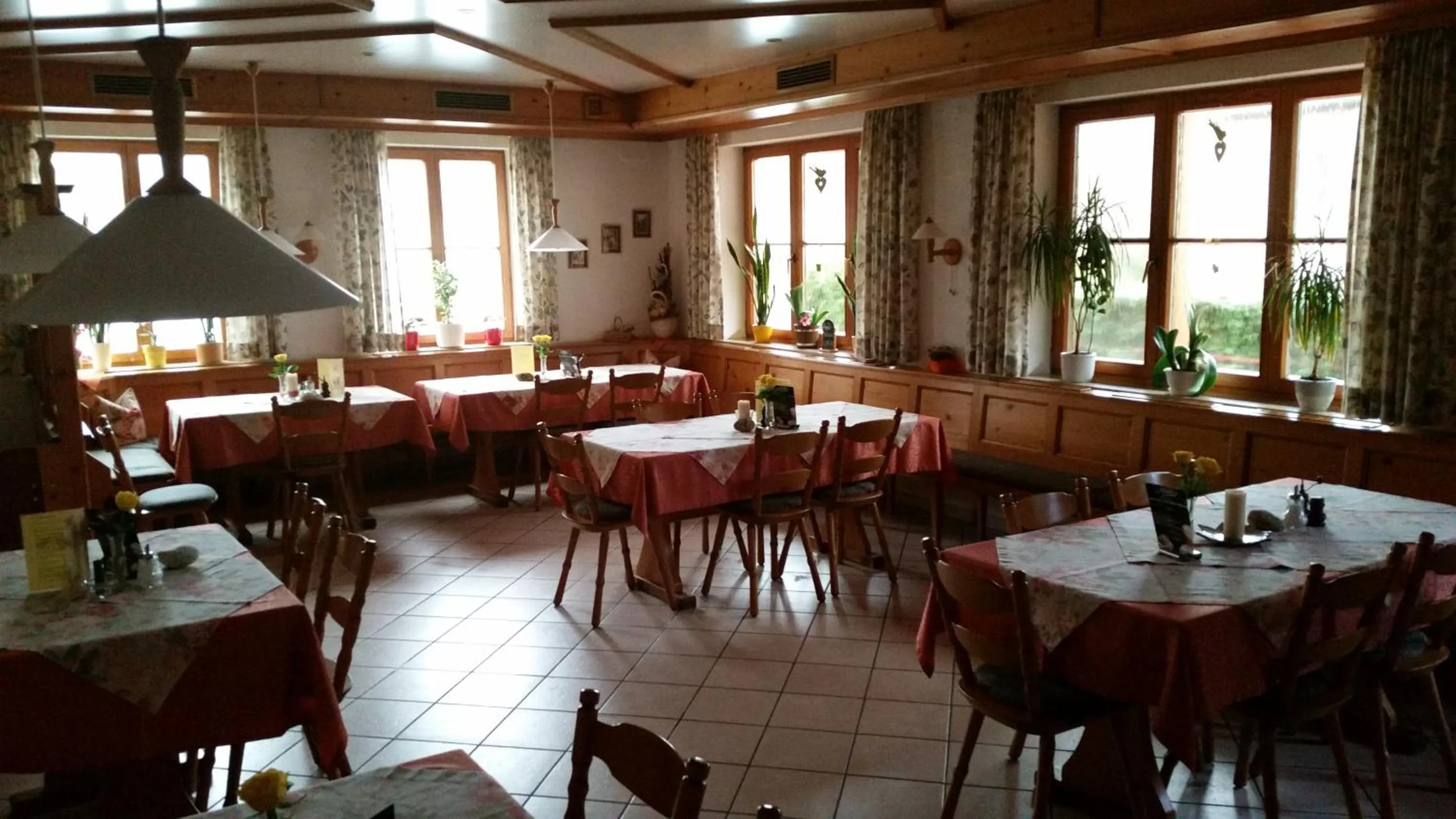 Restaurant/places to eat in Gasthof Zur frohen Einkehr