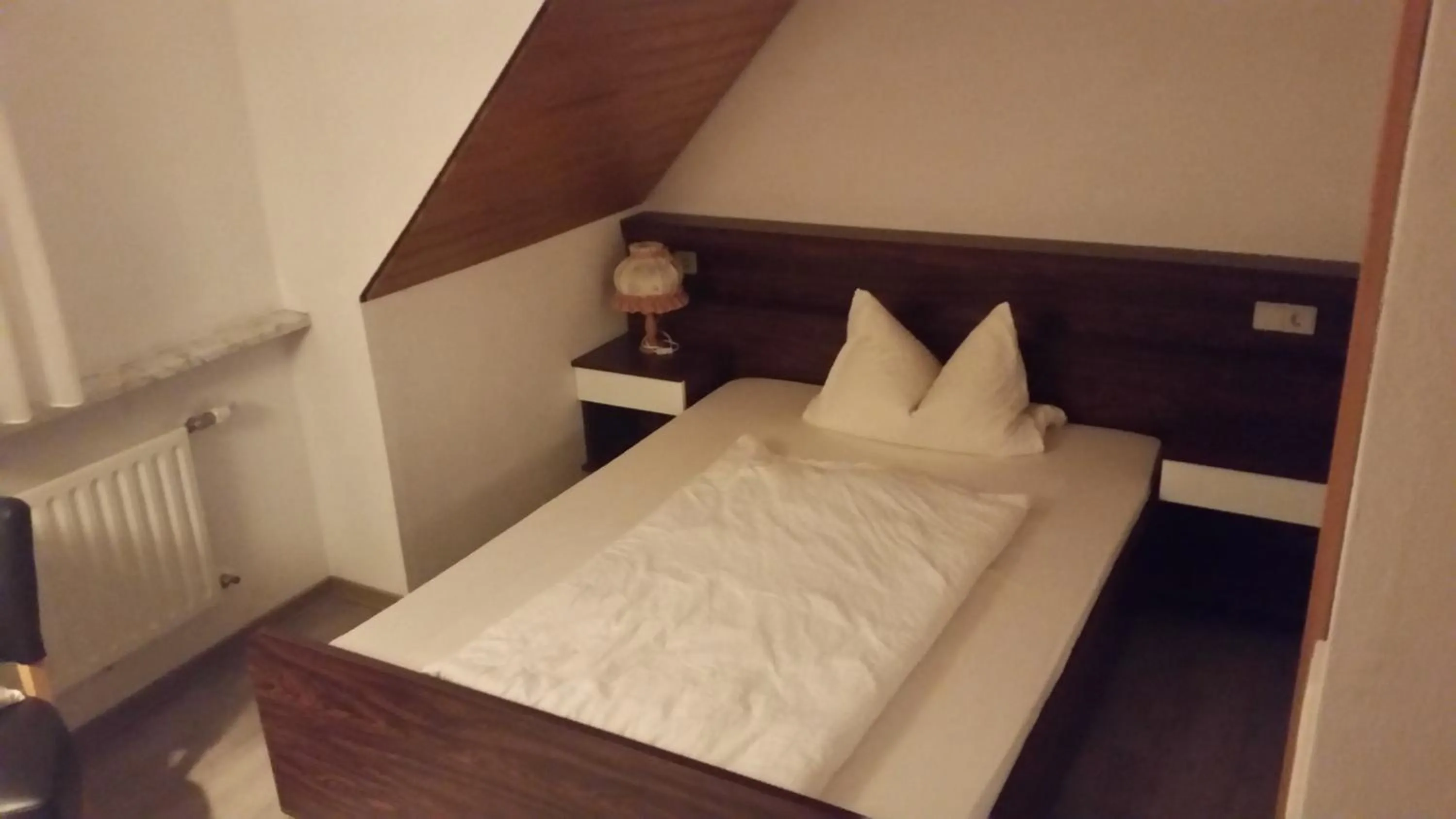 Bed in Gasthof Zur frohen Einkehr