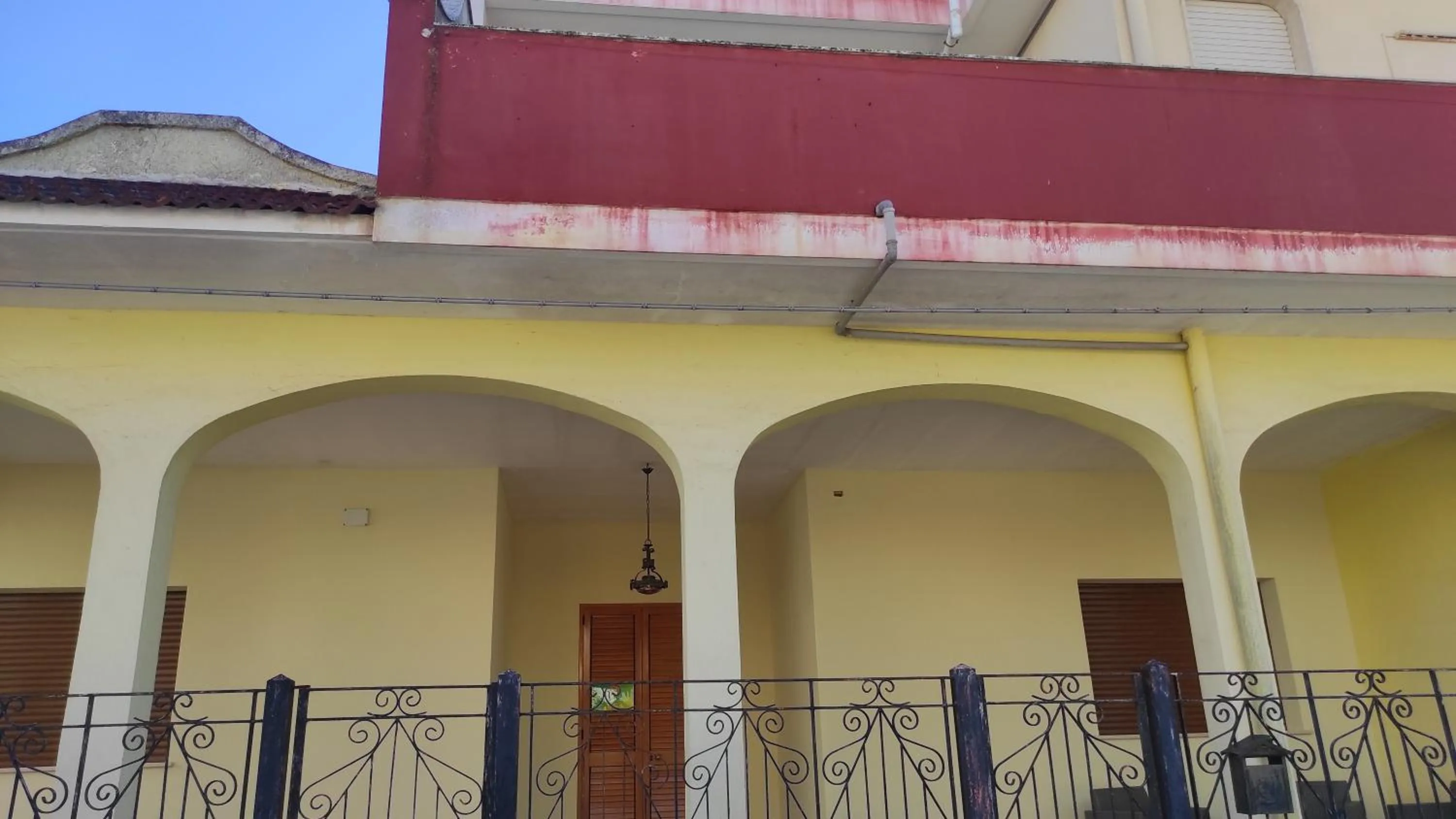 Facade/entrance in Casa Salento