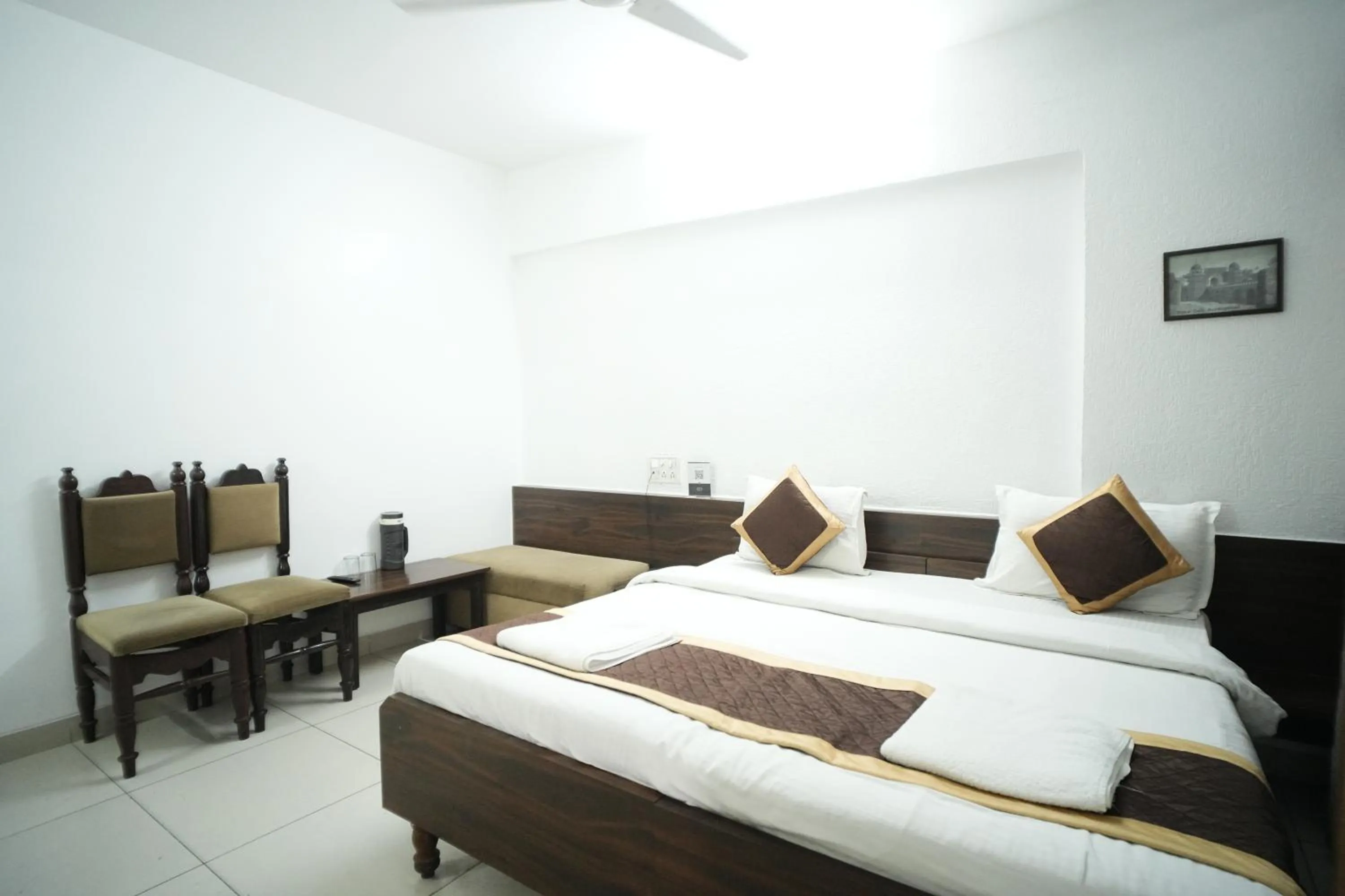 Bed in Hotel Kartiki