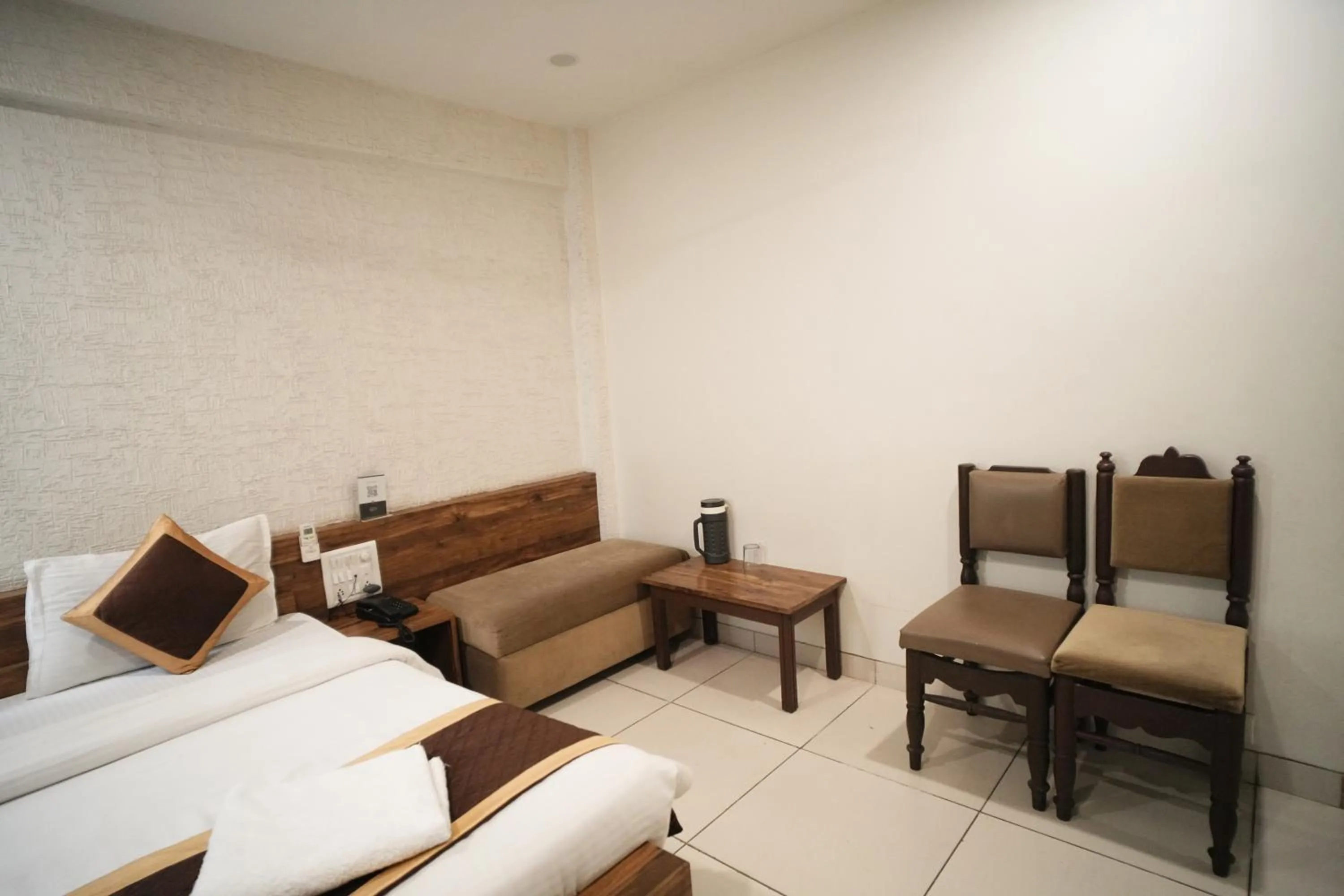 Bed in Hotel Kartiki